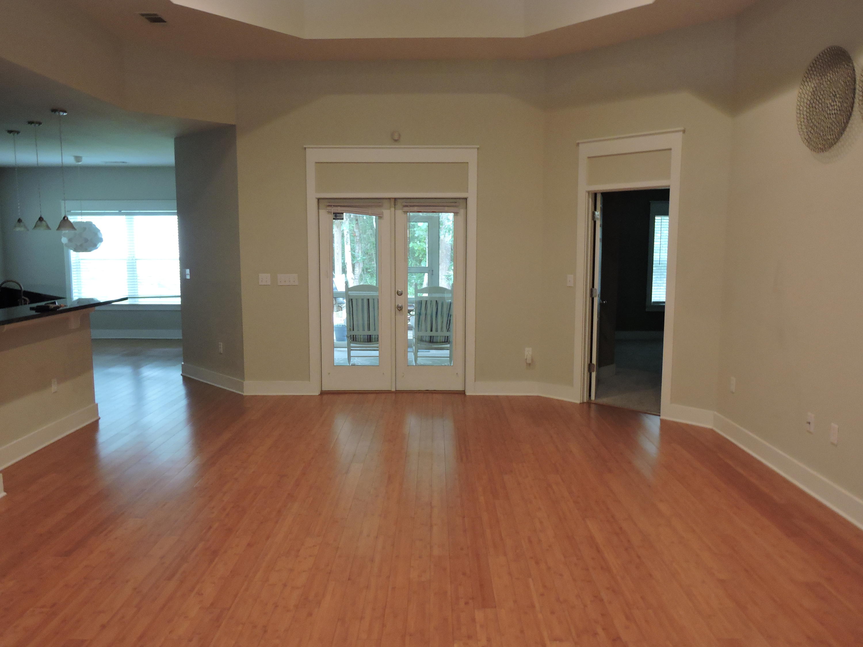 FOXWOOD ESTATES 1 - Residential Lease