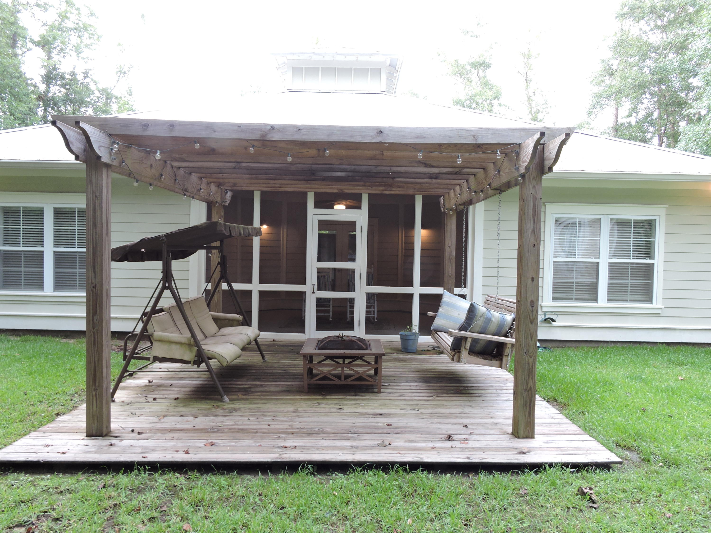 FOXWOOD ESTATES 1 - Residential Lease