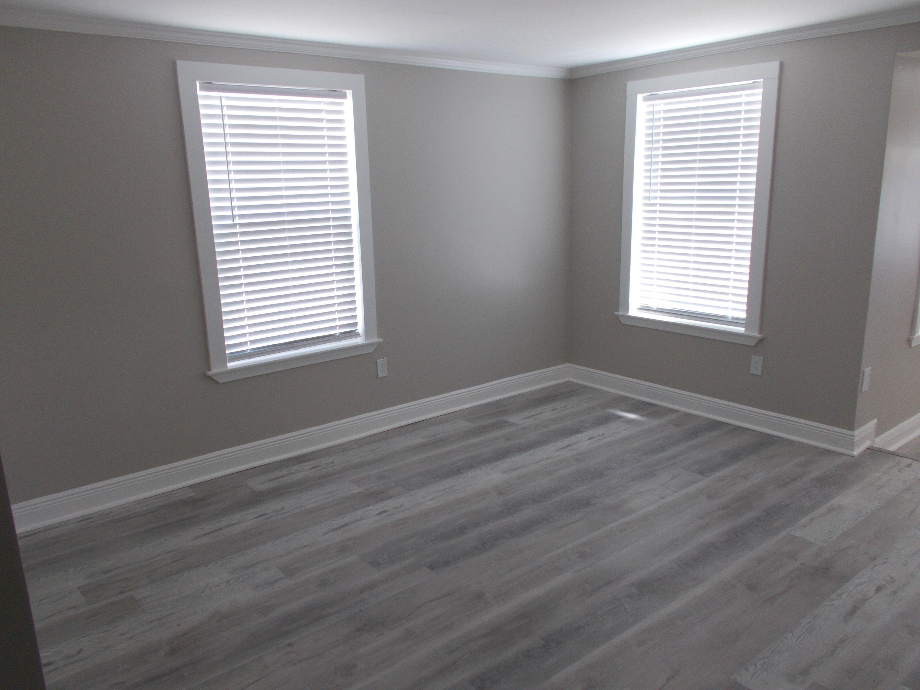 BID-A-WEE S/D - Residential