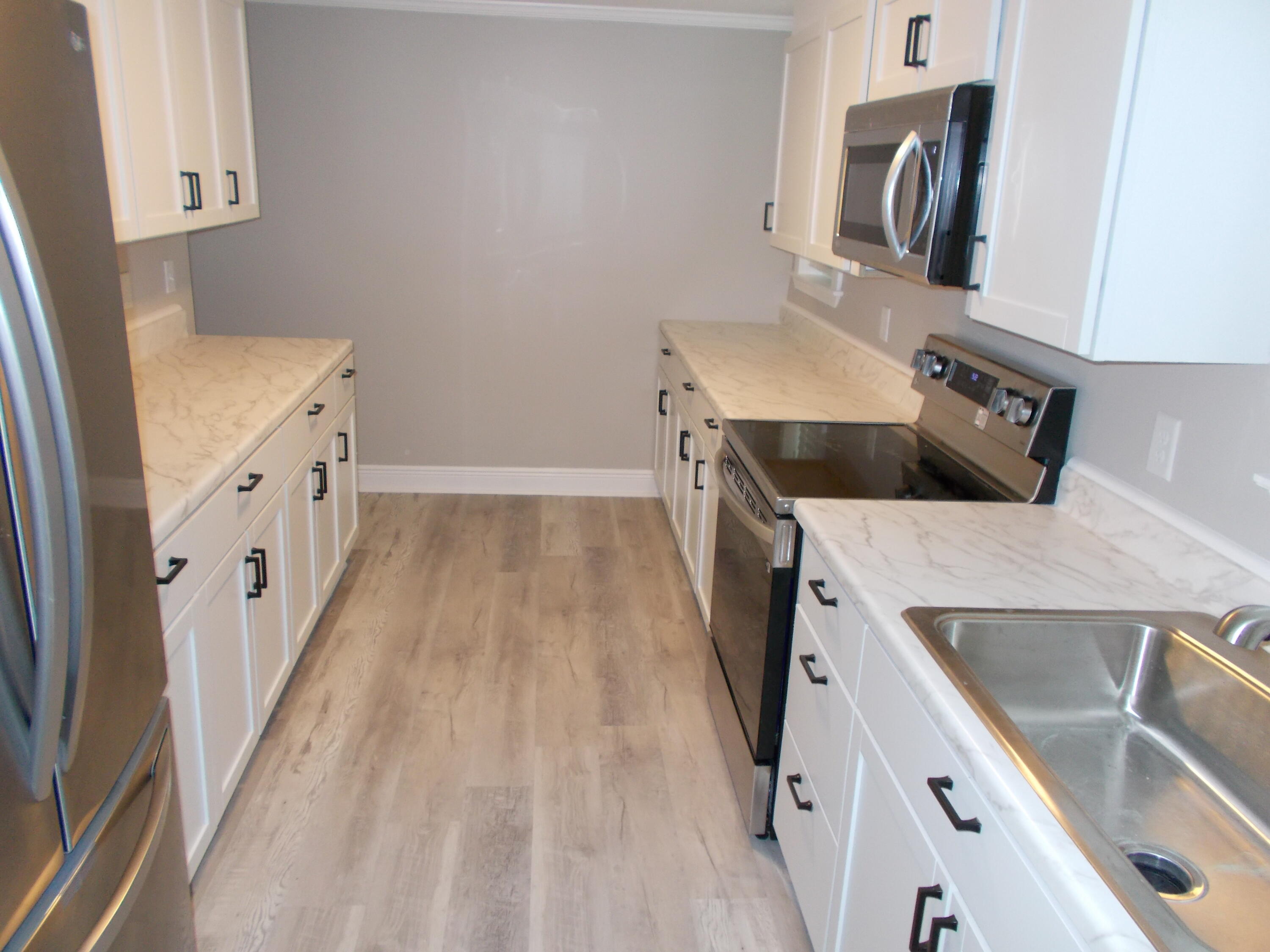 BID-A-WEE S/D - Residential