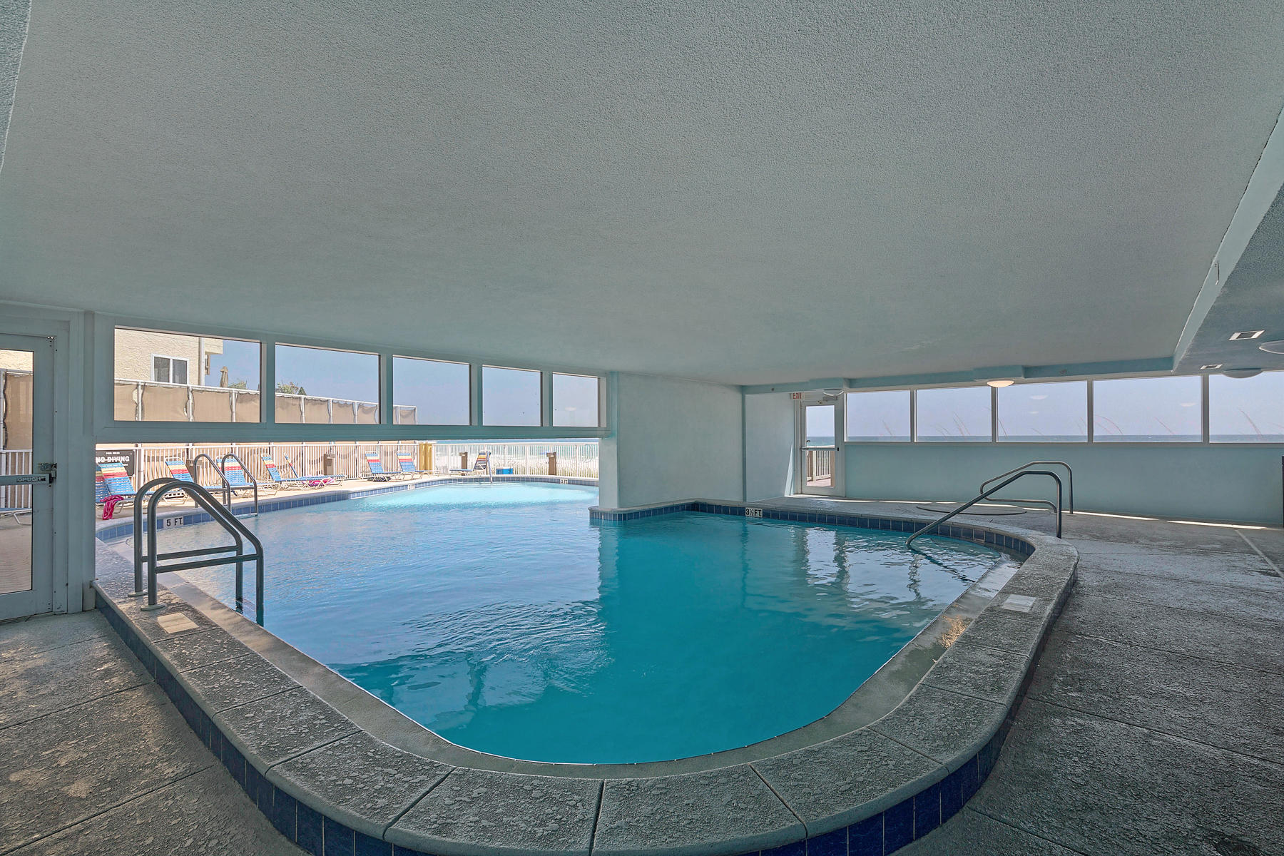 TROPIC WINDS - Residential