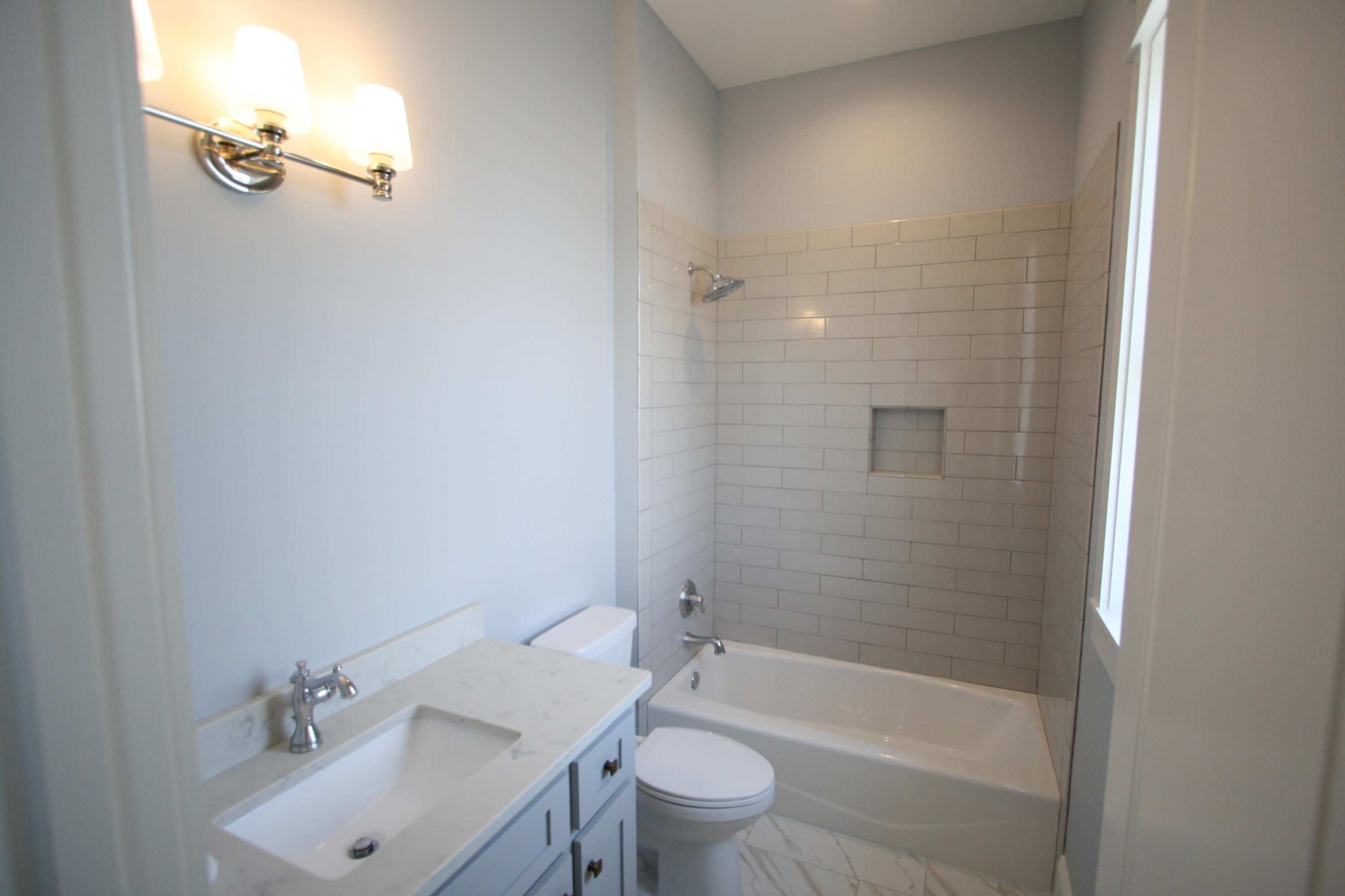 EASTERN LAKE S/D - Residential