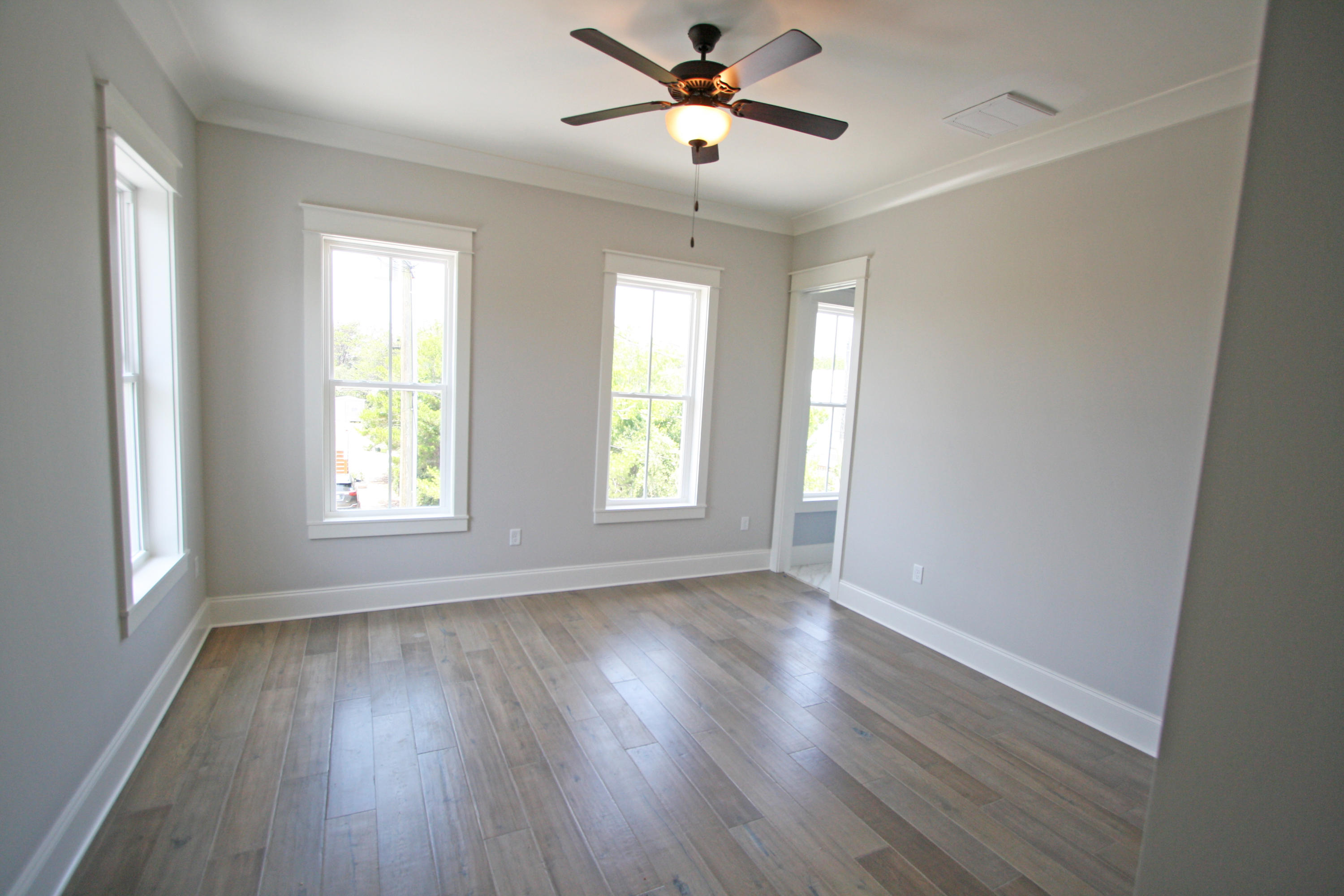 EASTERN LAKE S/D - Residential