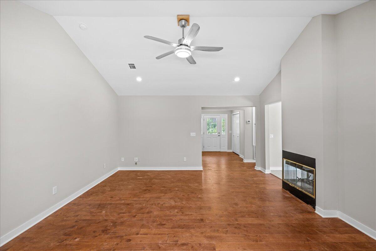 CANO ESTATES - Residential