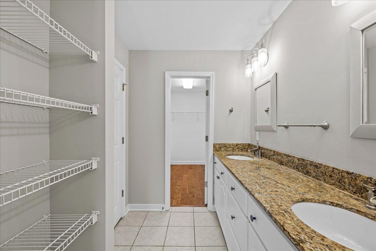 CANO ESTATES - Residential
