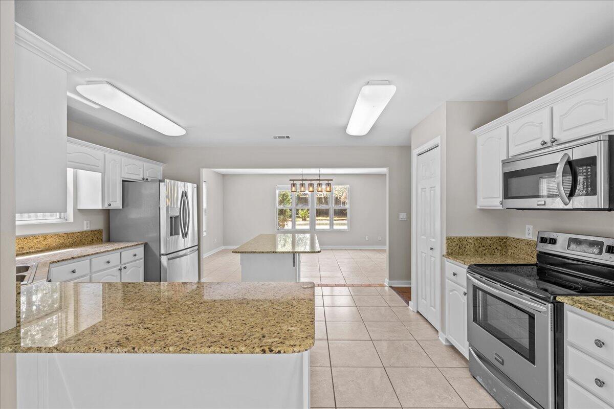 CANO ESTATES - Residential