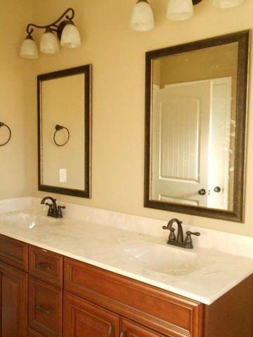 FOUR WINDS S/D - Residential