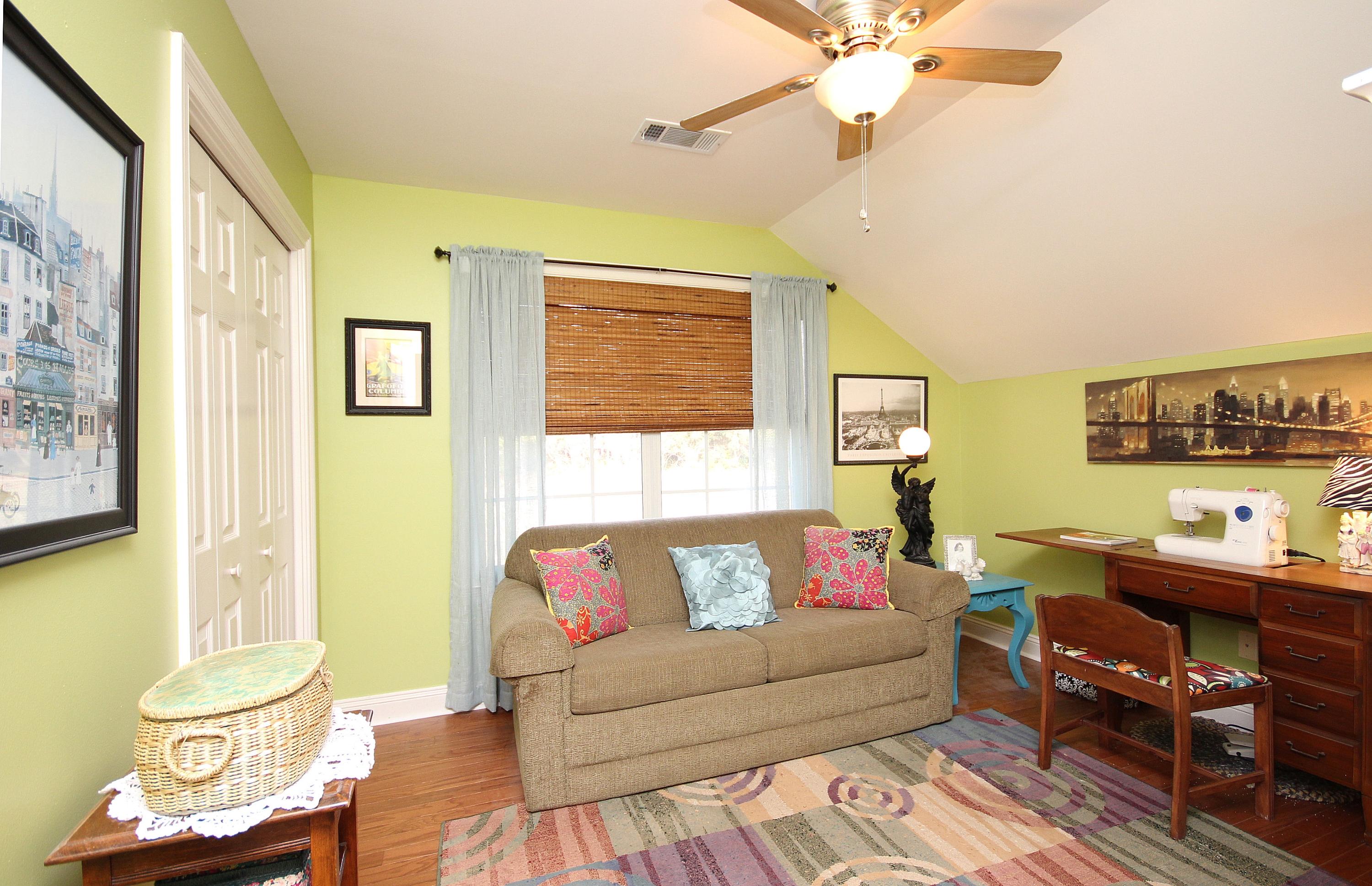 Turnberry Place lot 9 - Residential