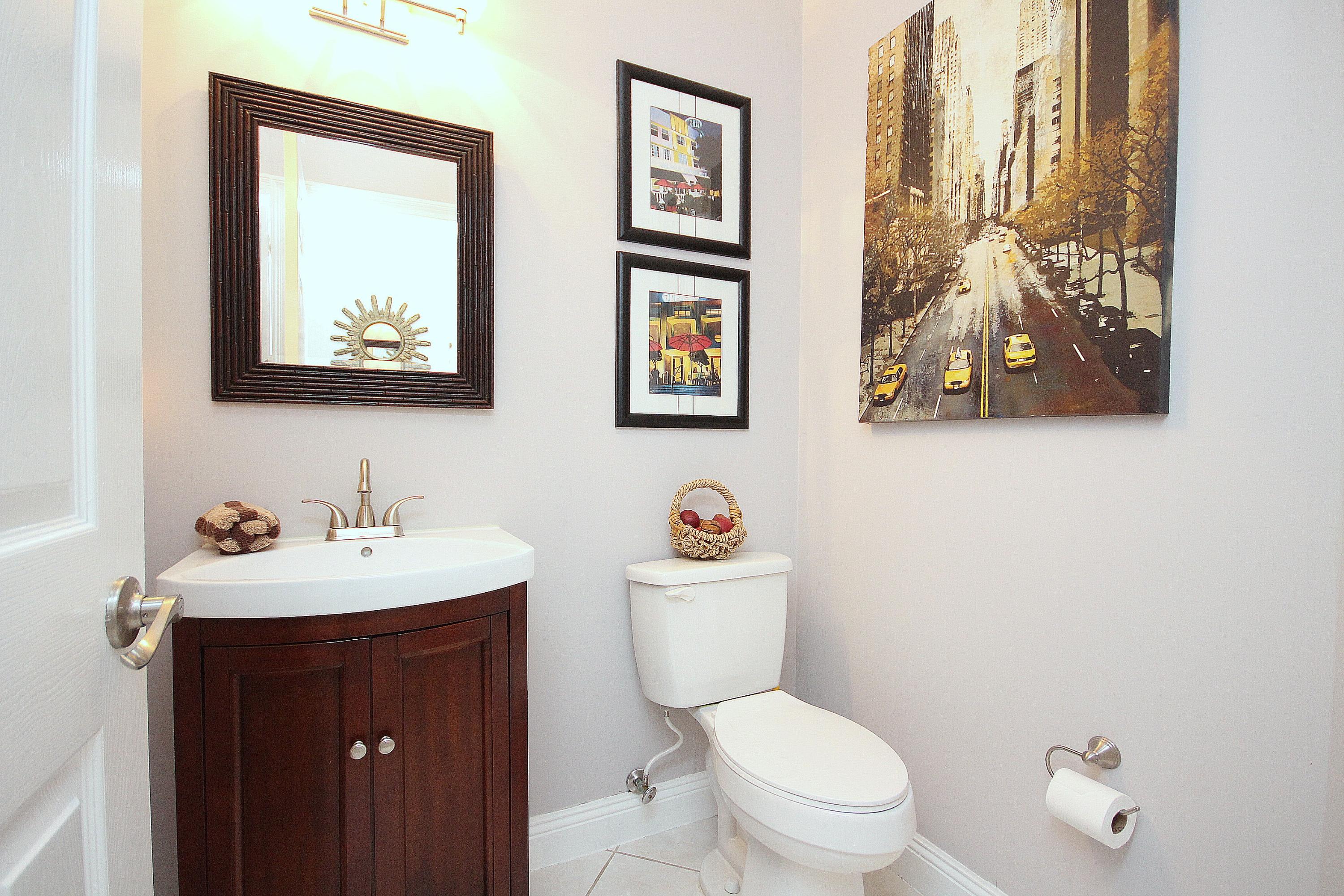 Turnberry Place lot 9 - Residential