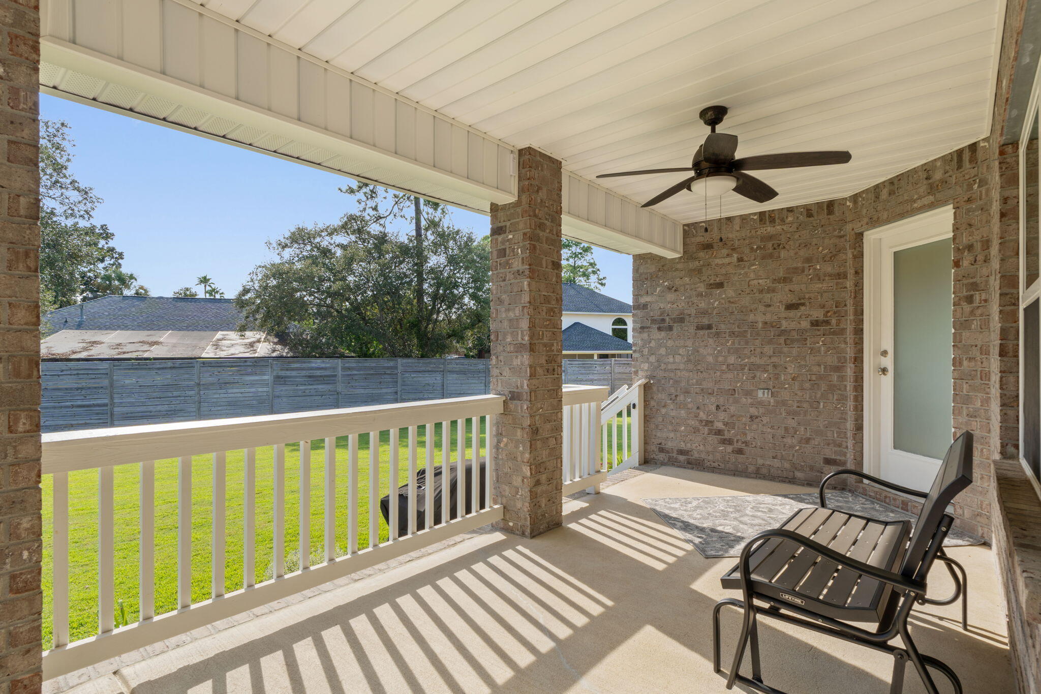 BISCAYNE POINTE - Residential