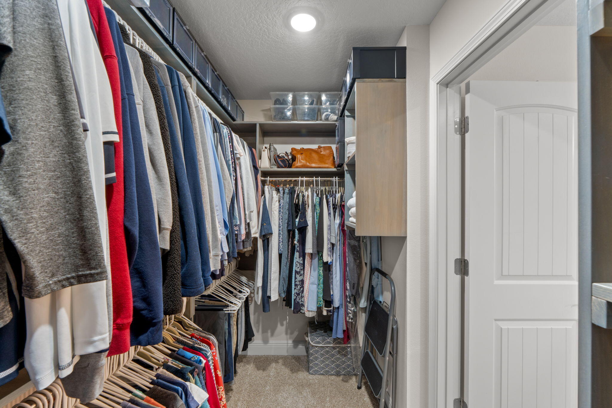 BISCAYNE POINTE - Residential