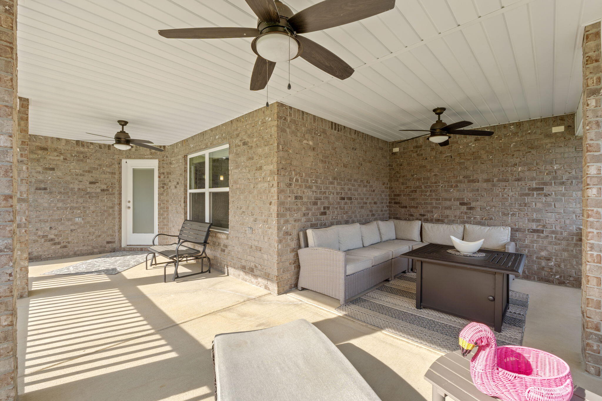 BISCAYNE POINTE - Residential