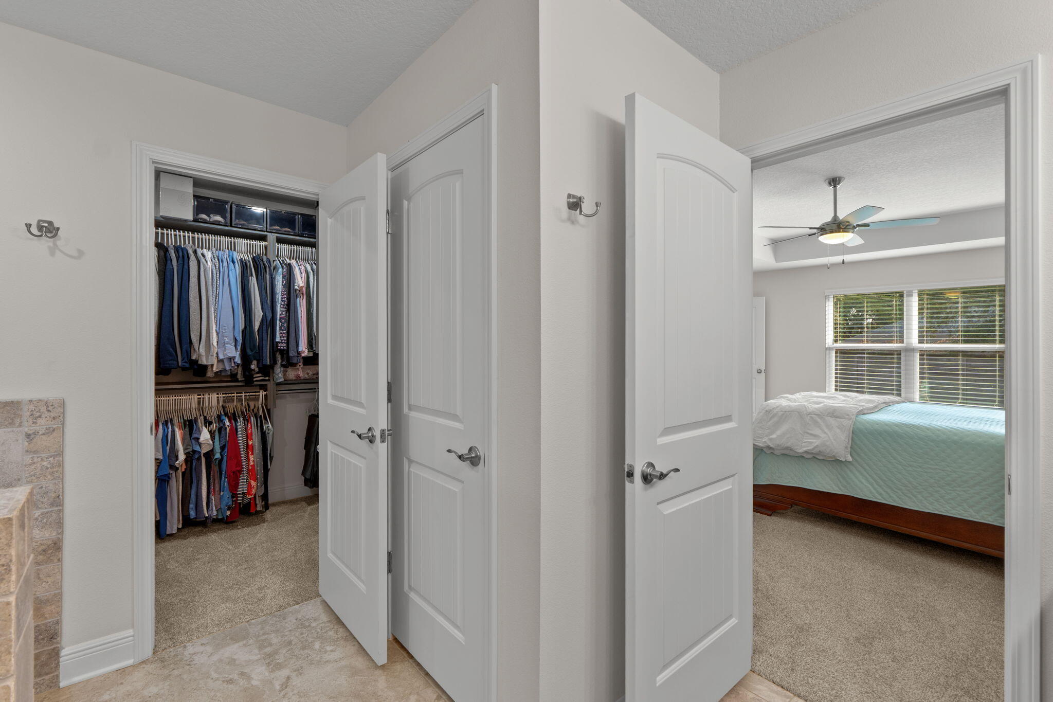 BISCAYNE POINTE - Residential