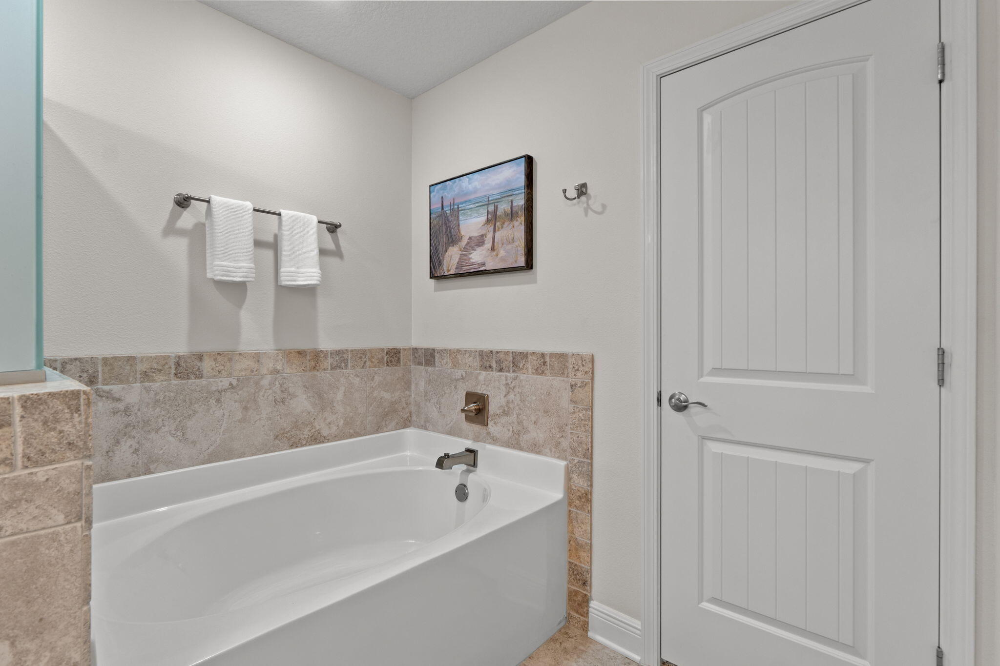 BISCAYNE POINTE - Residential