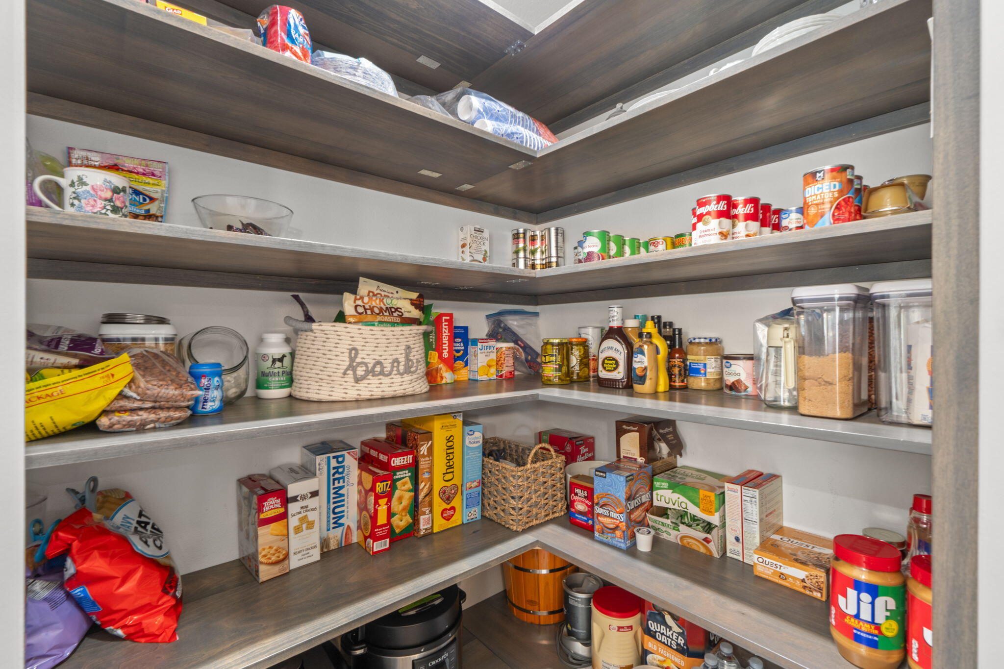 BISCAYNE POINTE - Residential