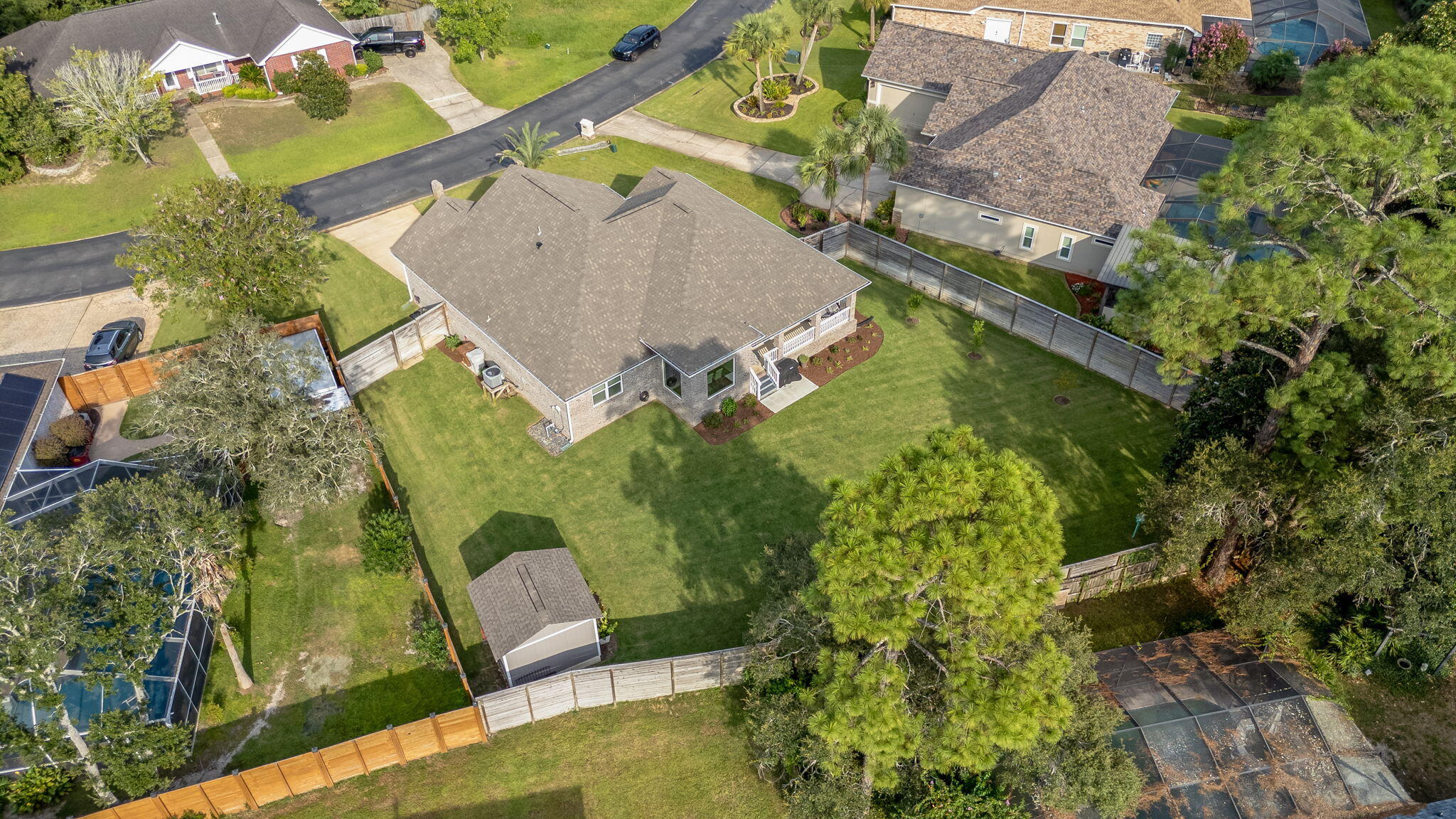 BISCAYNE POINTE - Residential