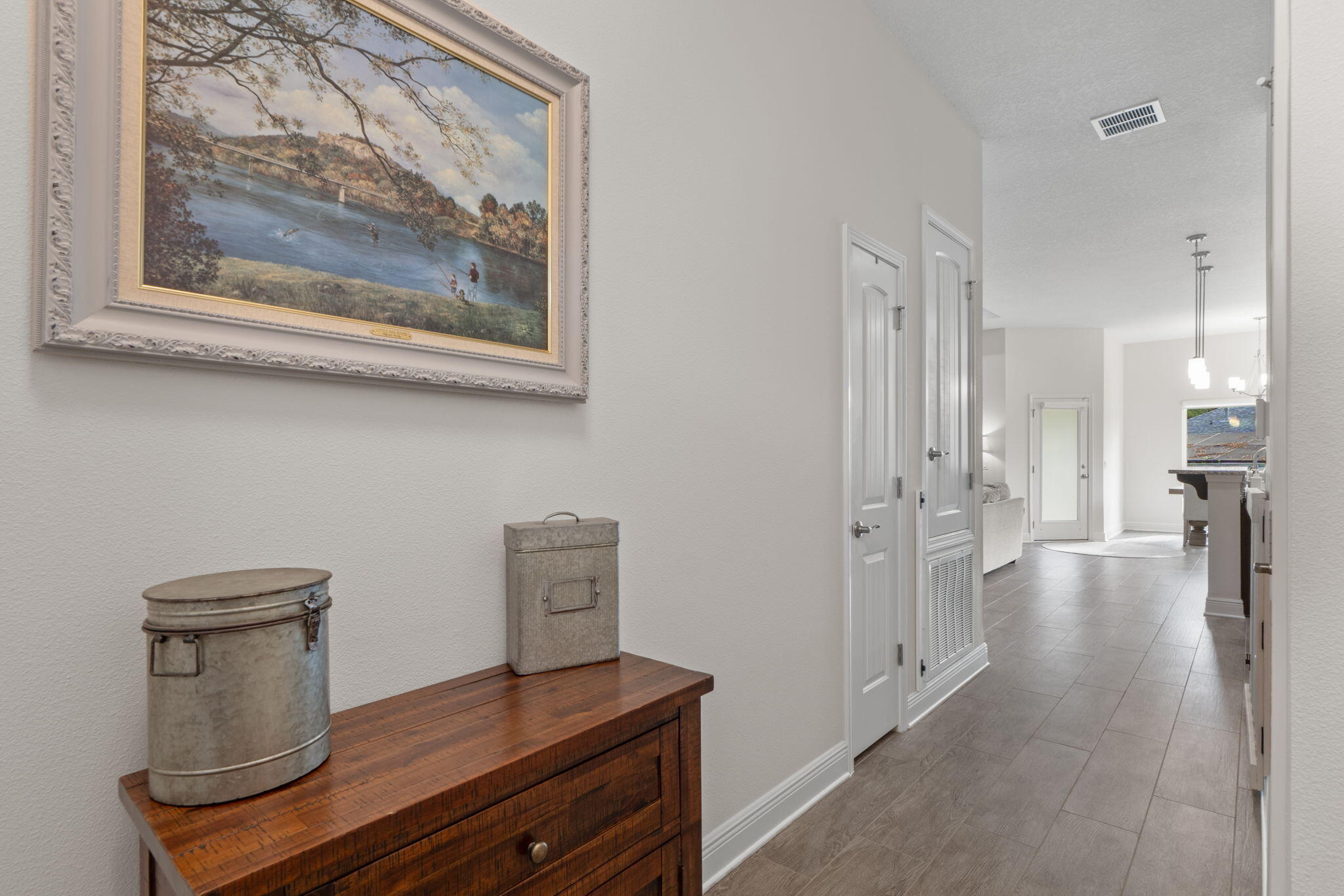 BISCAYNE POINTE - Residential