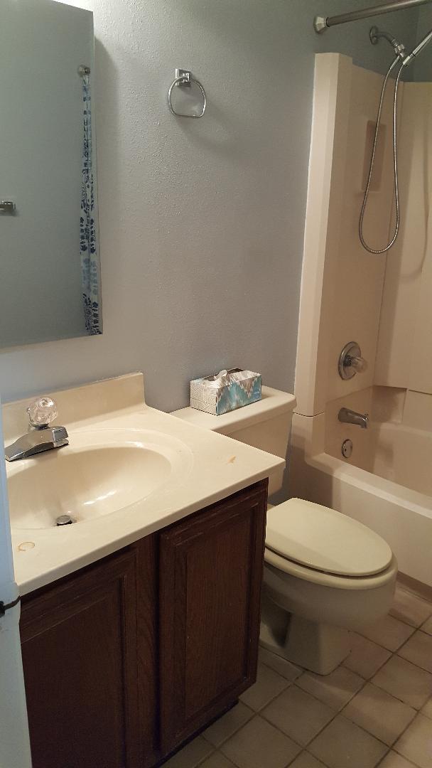 MARINA COVE TOWNHOMES - Residential Lease