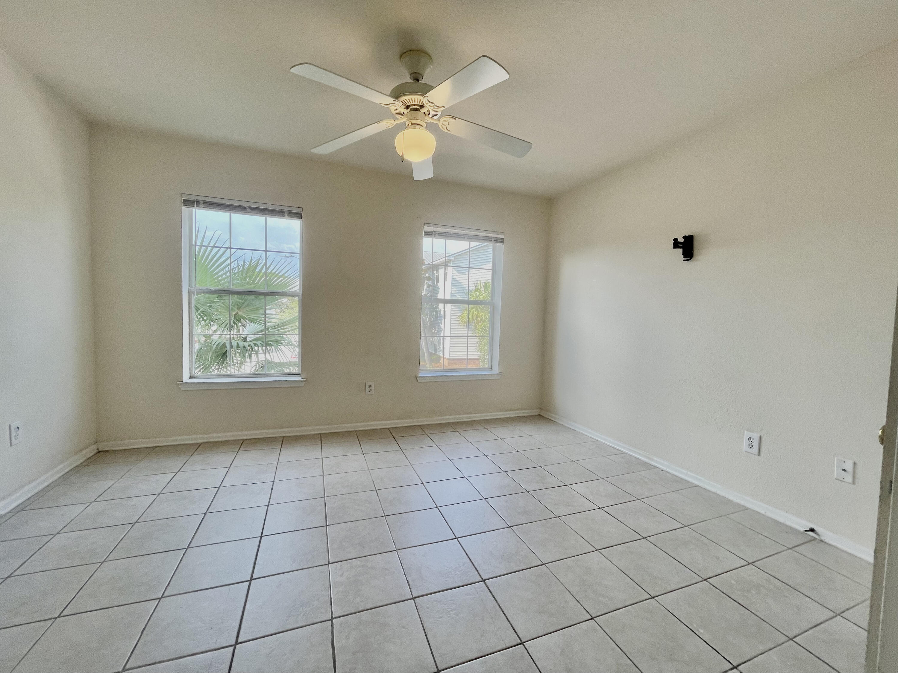 INDIAN LAKE - Residential