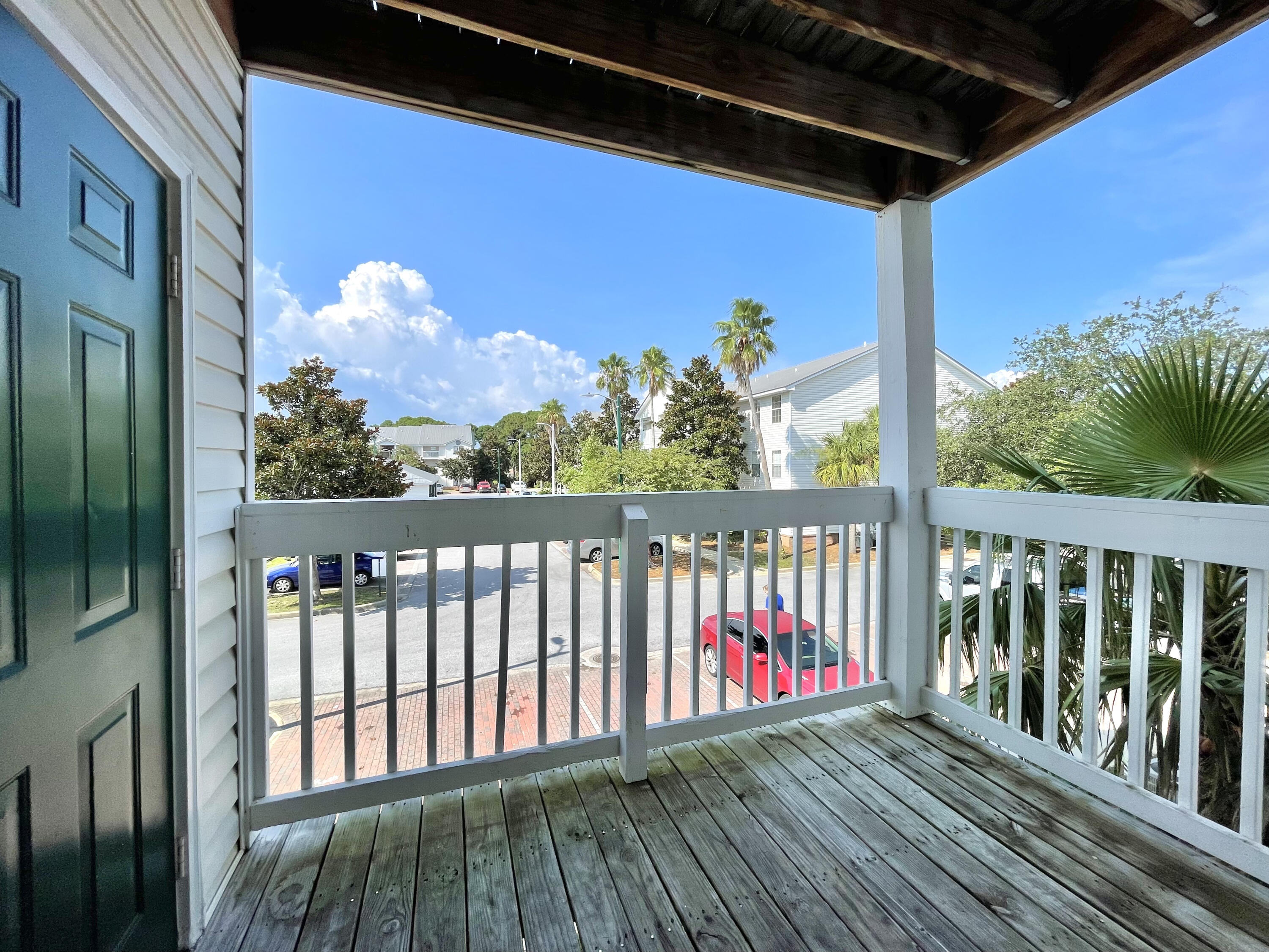 INDIAN LAKE - Residential