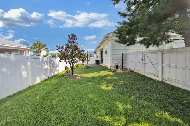 FRANGISTA BEACH 3RD EDITION - Residential