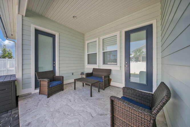 FRANGISTA BEACH 3RD EDITION - Residential
