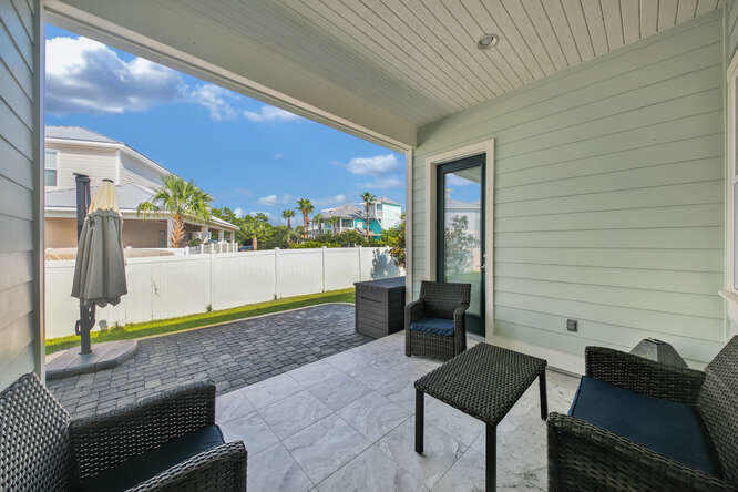 FRANGISTA BEACH 3RD EDITION - Residential
