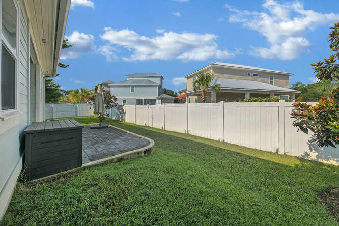 FRANGISTA BEACH 3RD EDITION - Residential