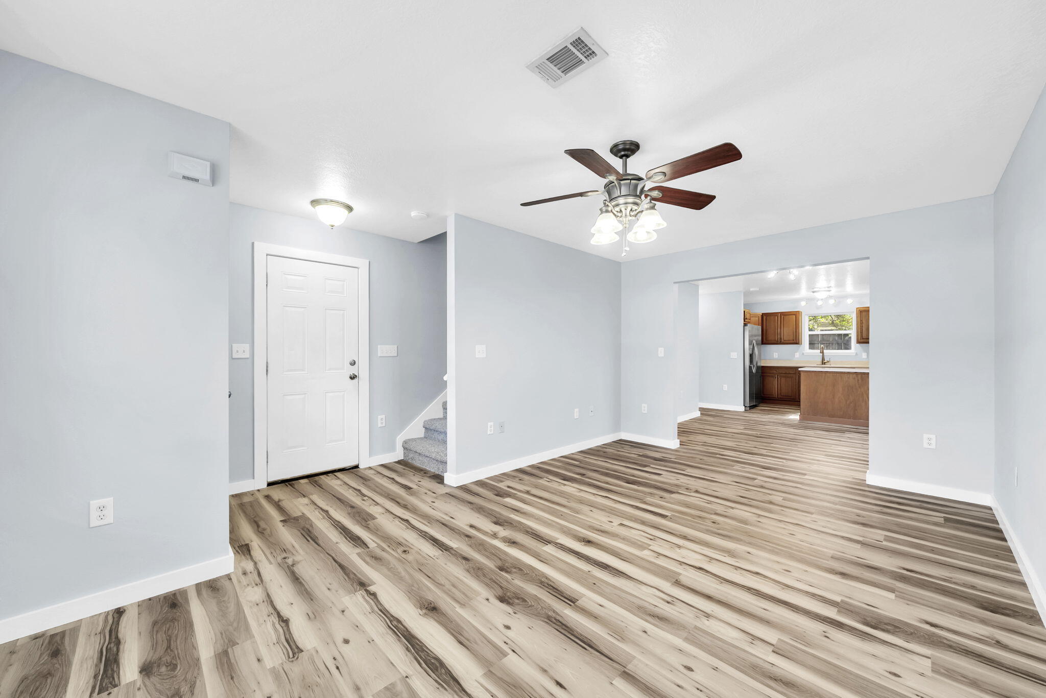 MORRIS ADDN TO CRESTVIEW - Residential