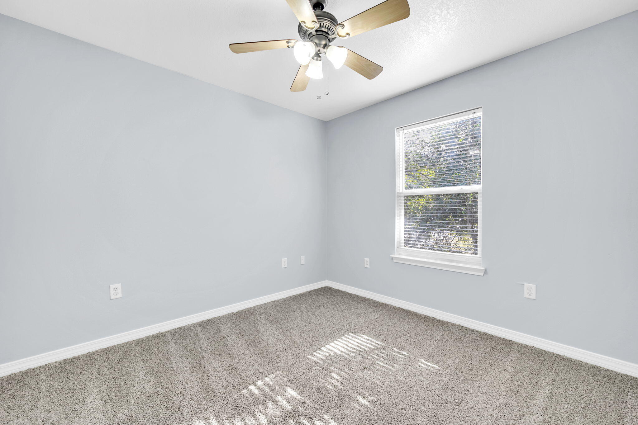 MORRIS ADDN TO CRESTVIEW - Residential