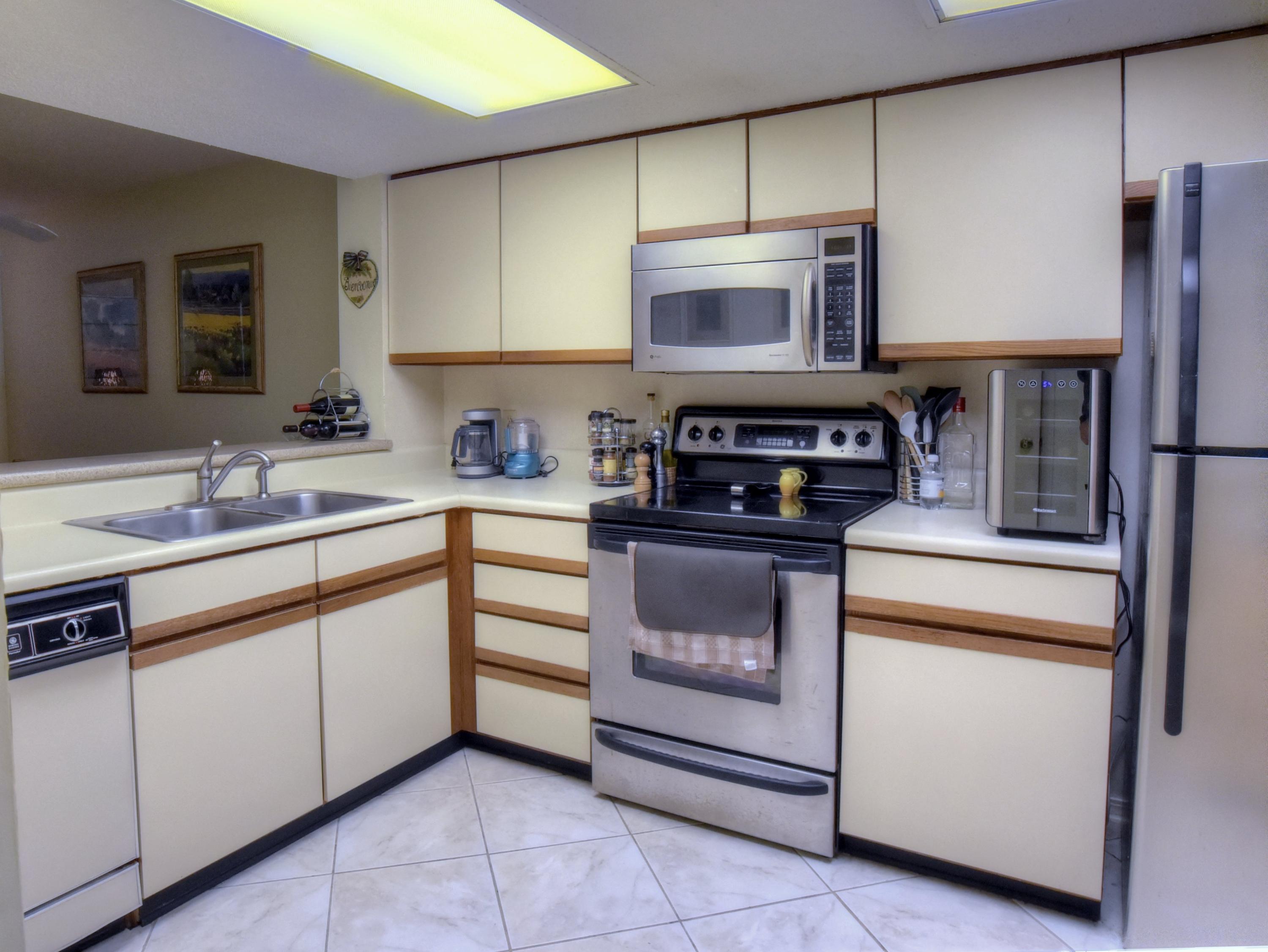 BEACHWALK VILLAS PH 06 - Residential