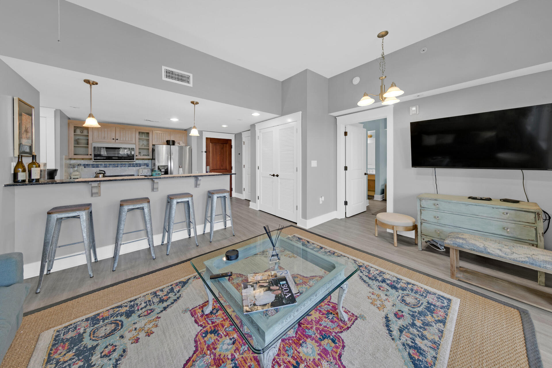 MARKET STREET INN - Residential