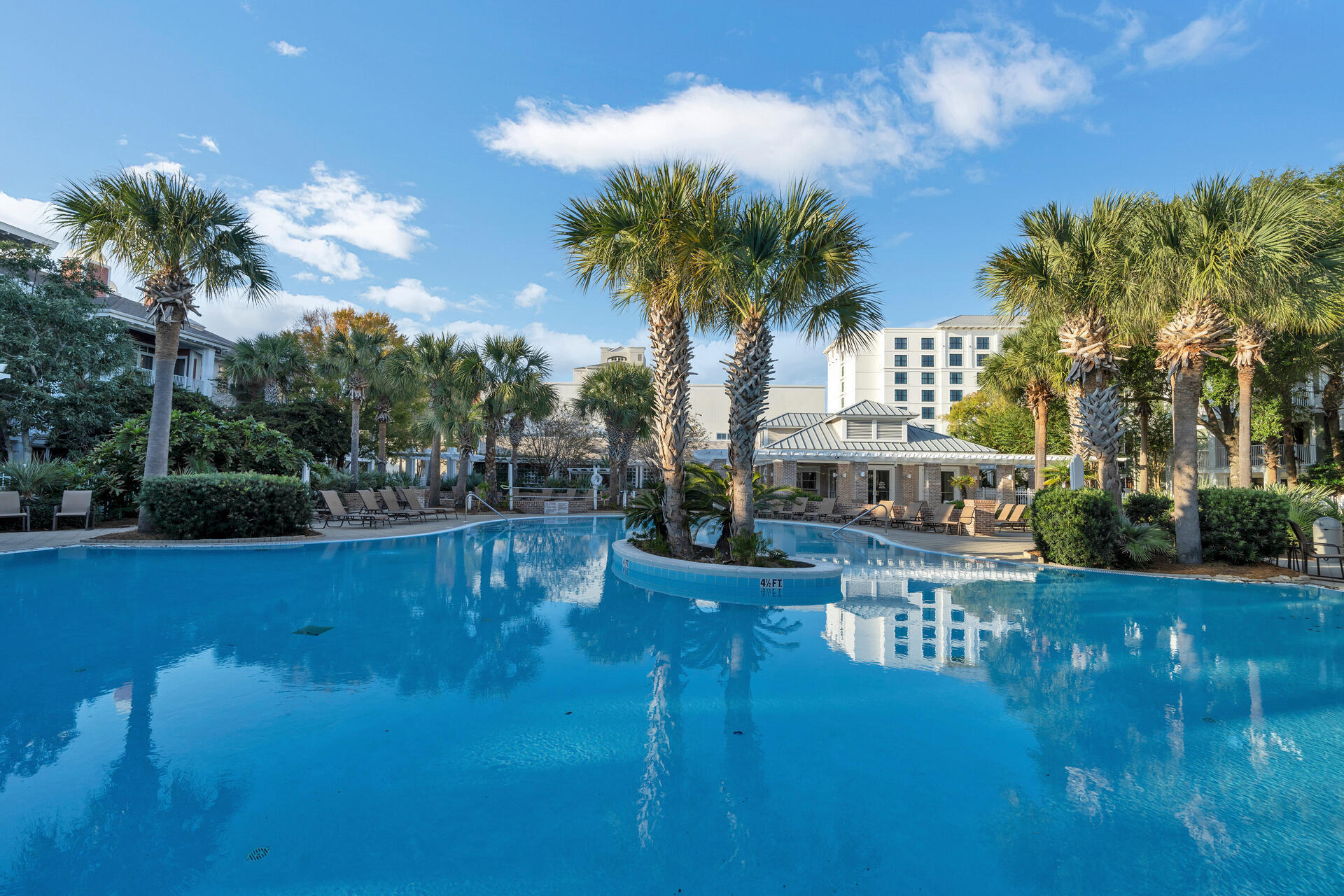 MARKET STREET INN - Residential