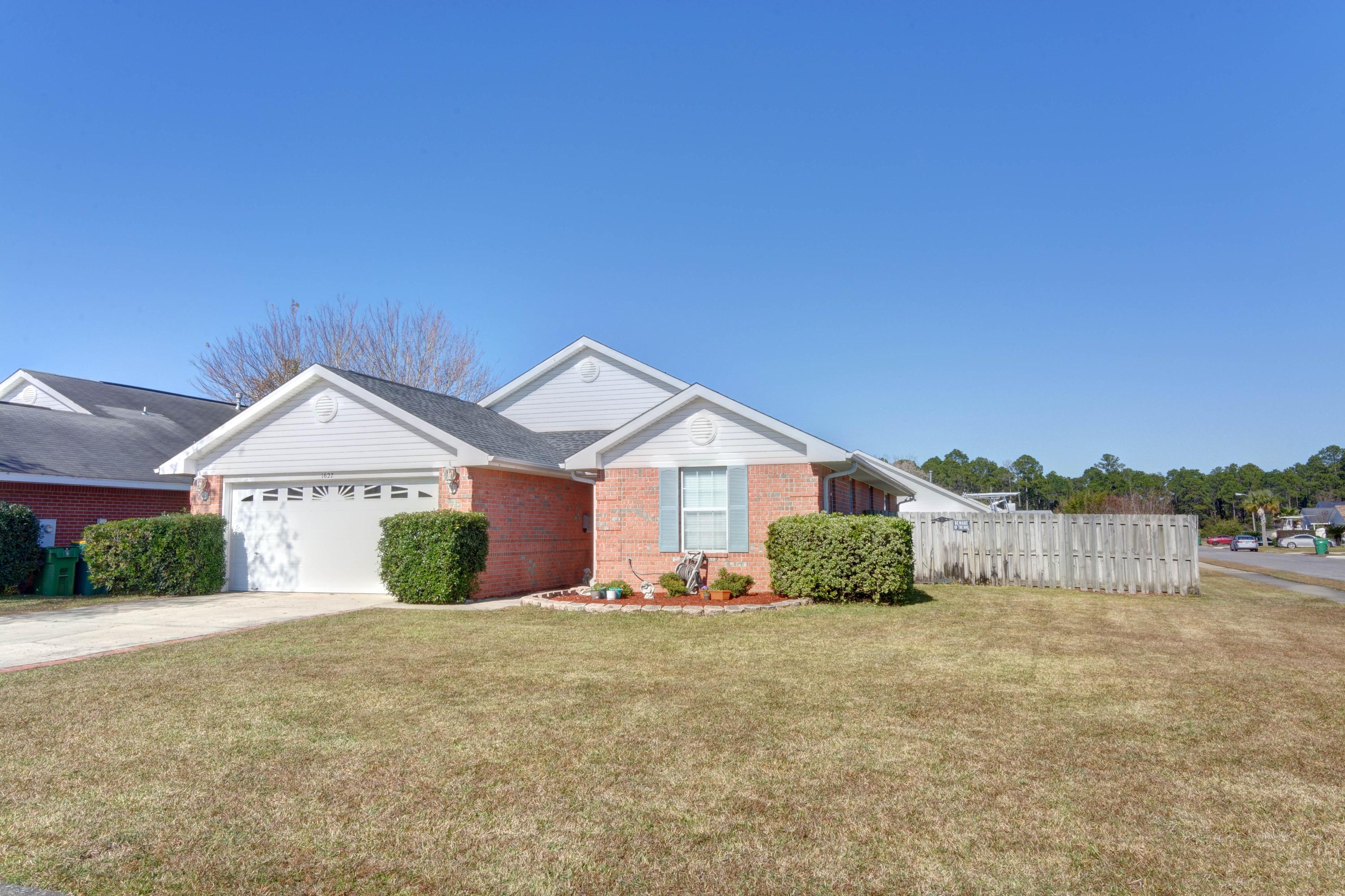 EMERALD VILLAGE S/D - Residential