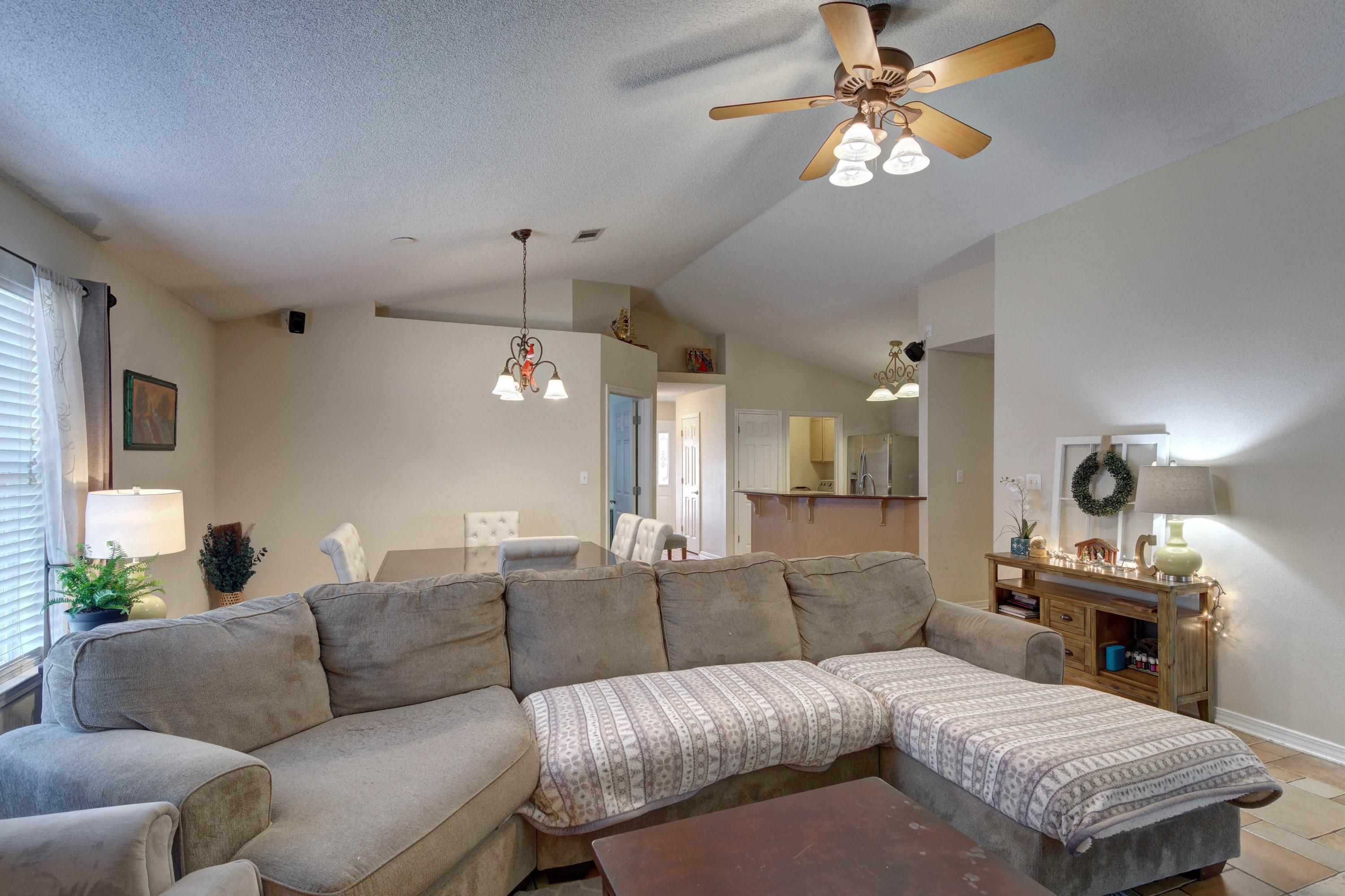 EMERALD VILLAGE S/D - Residential