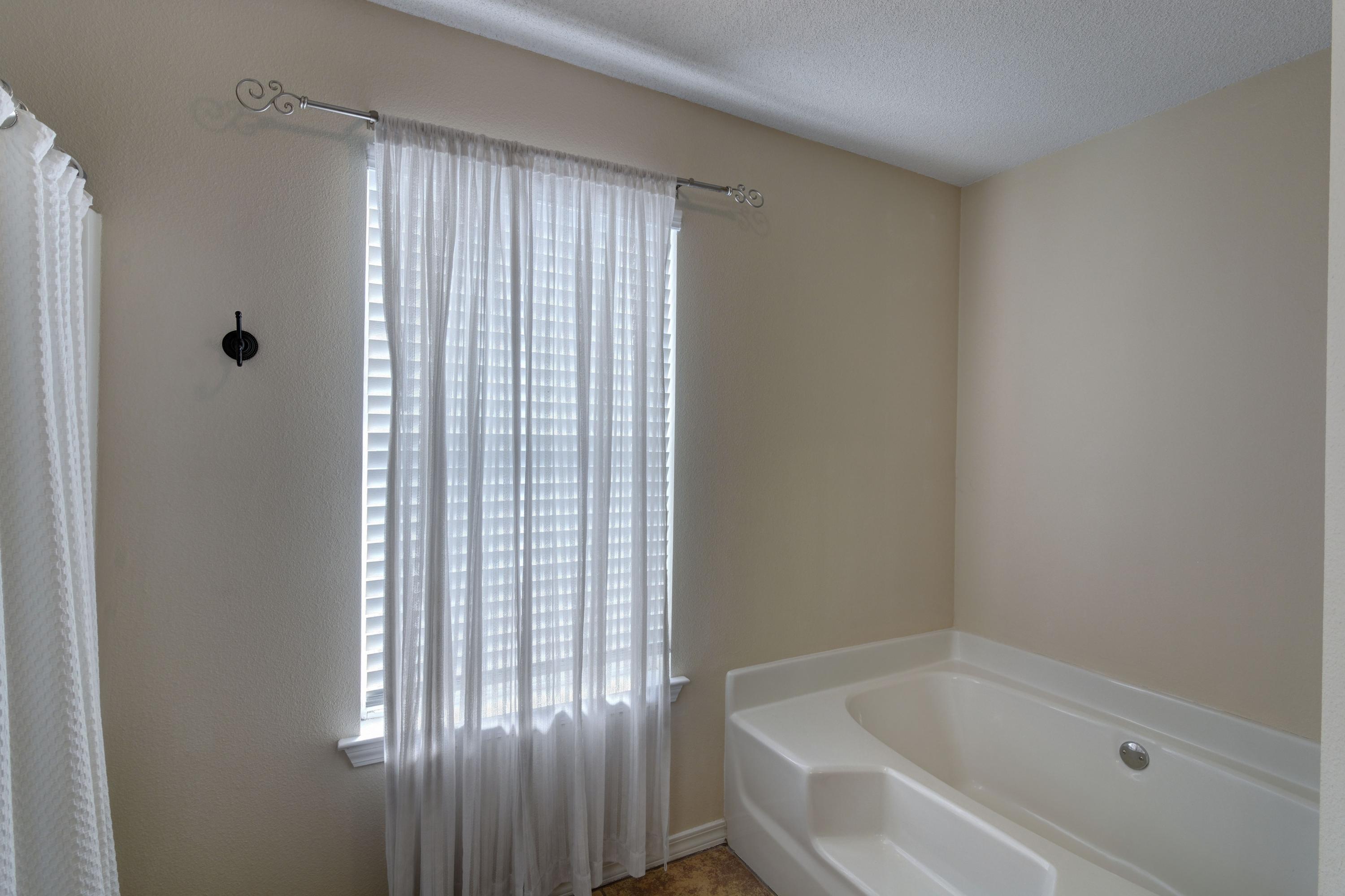 EMERALD VILLAGE S/D - Residential