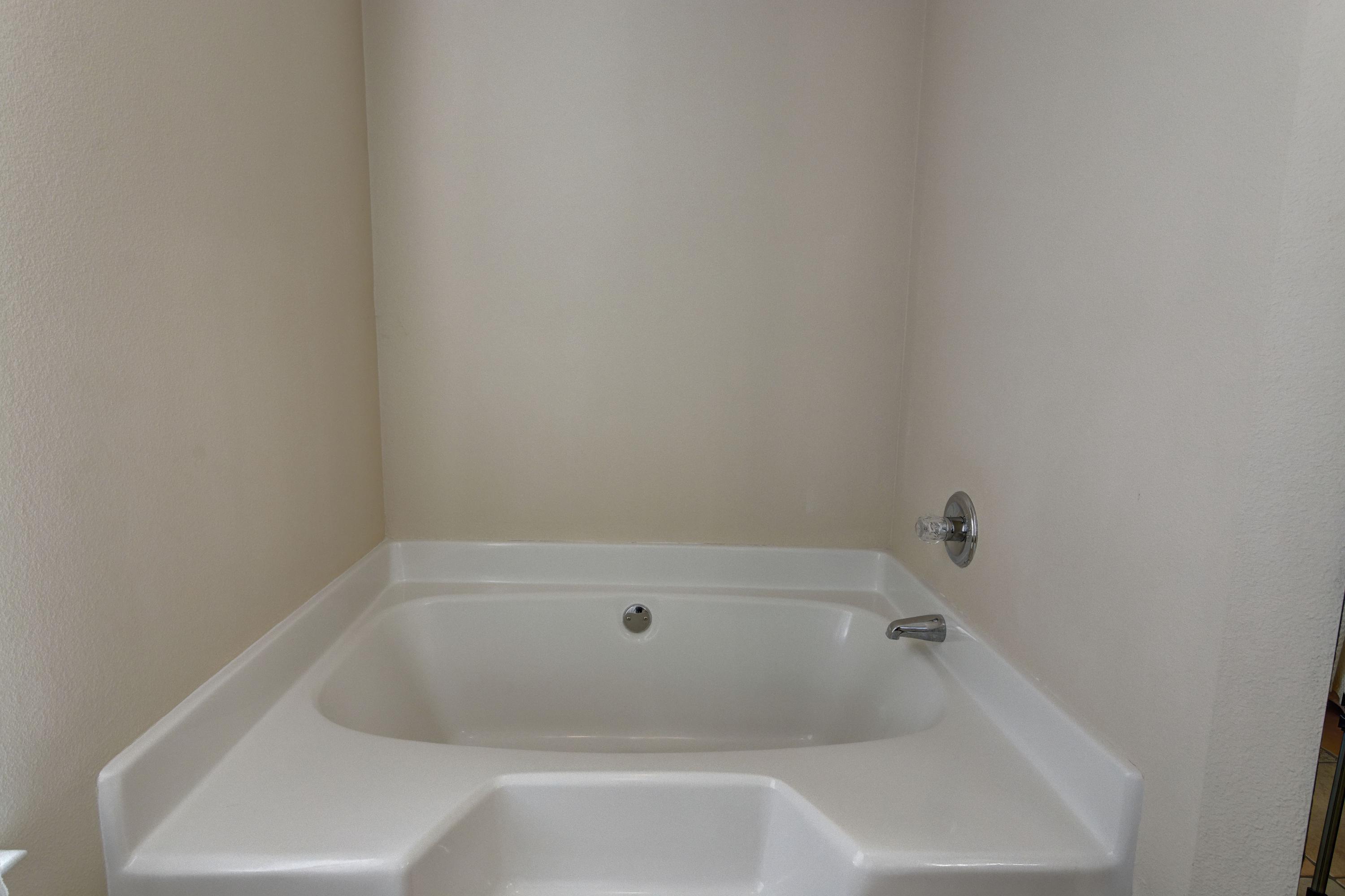 EMERALD VILLAGE S/D - Residential