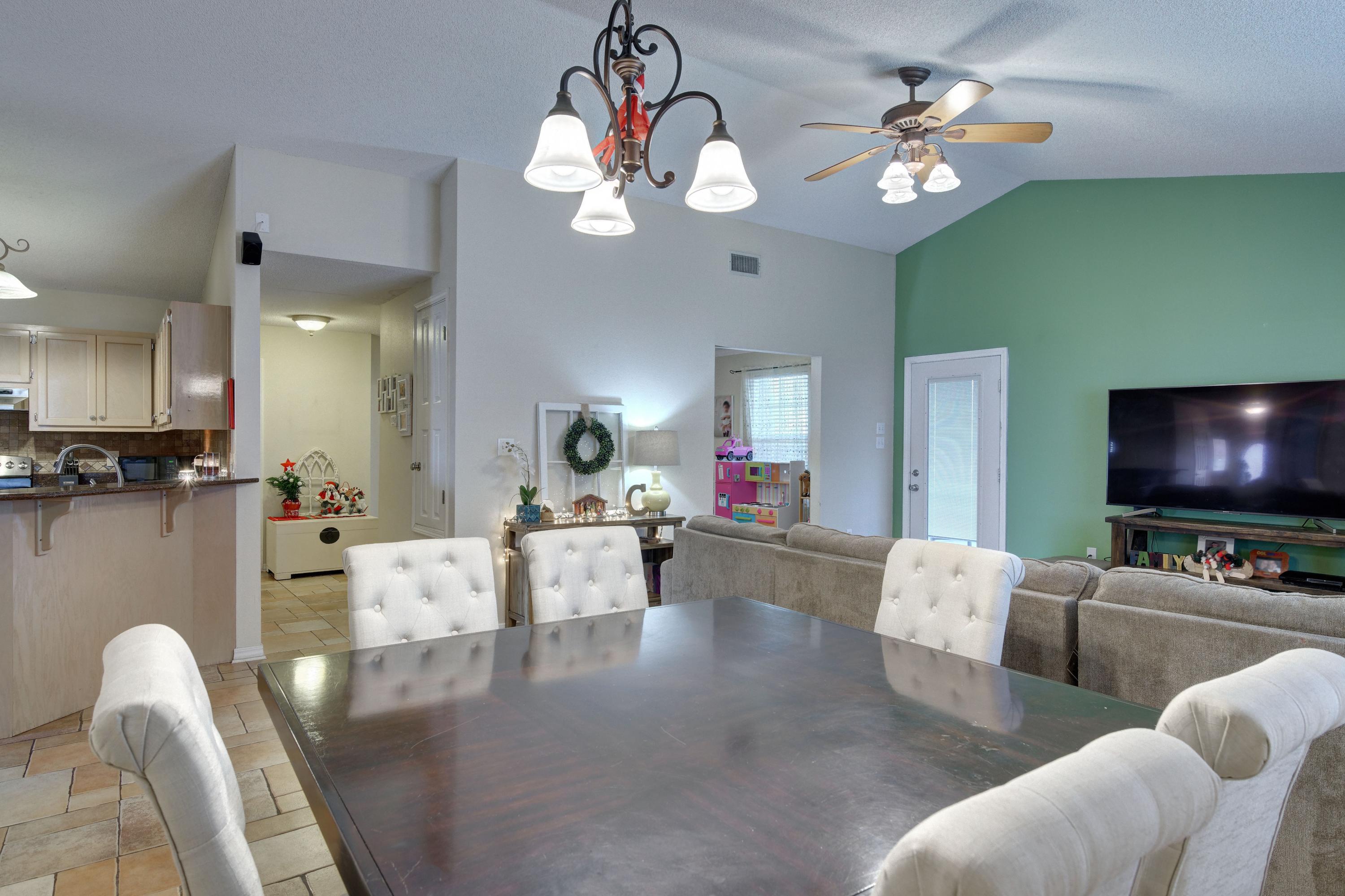 EMERALD VILLAGE S/D - Residential