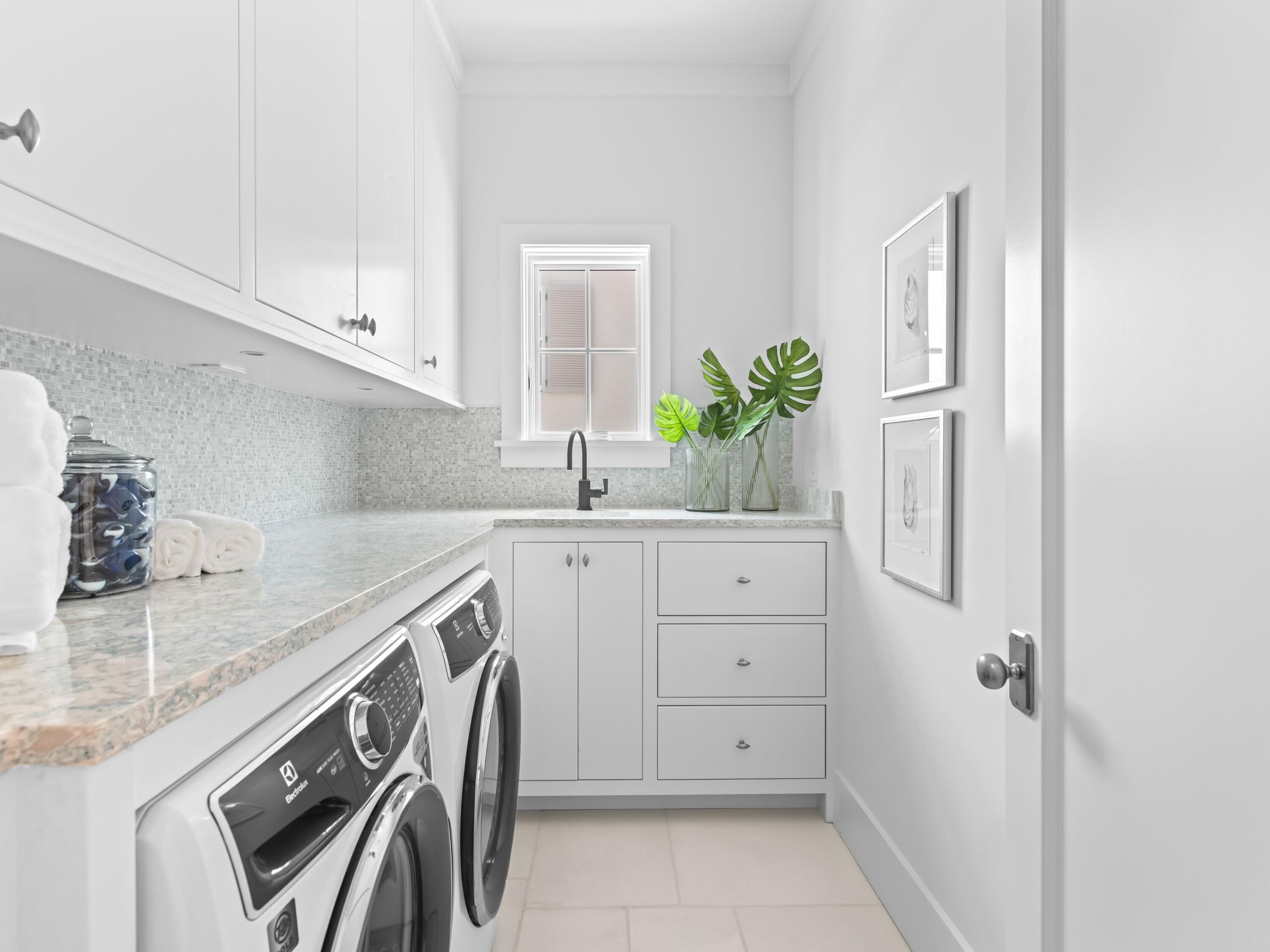 Lupin Beach - Residential