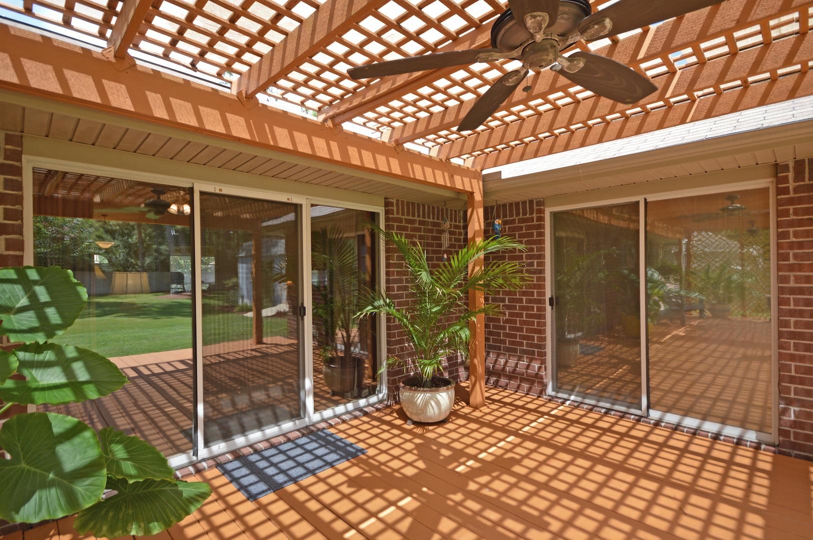 HOLLEY BY THE SEA - Residential