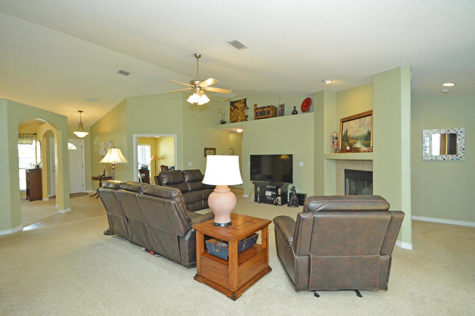 HOLLEY BY THE SEA - Residential