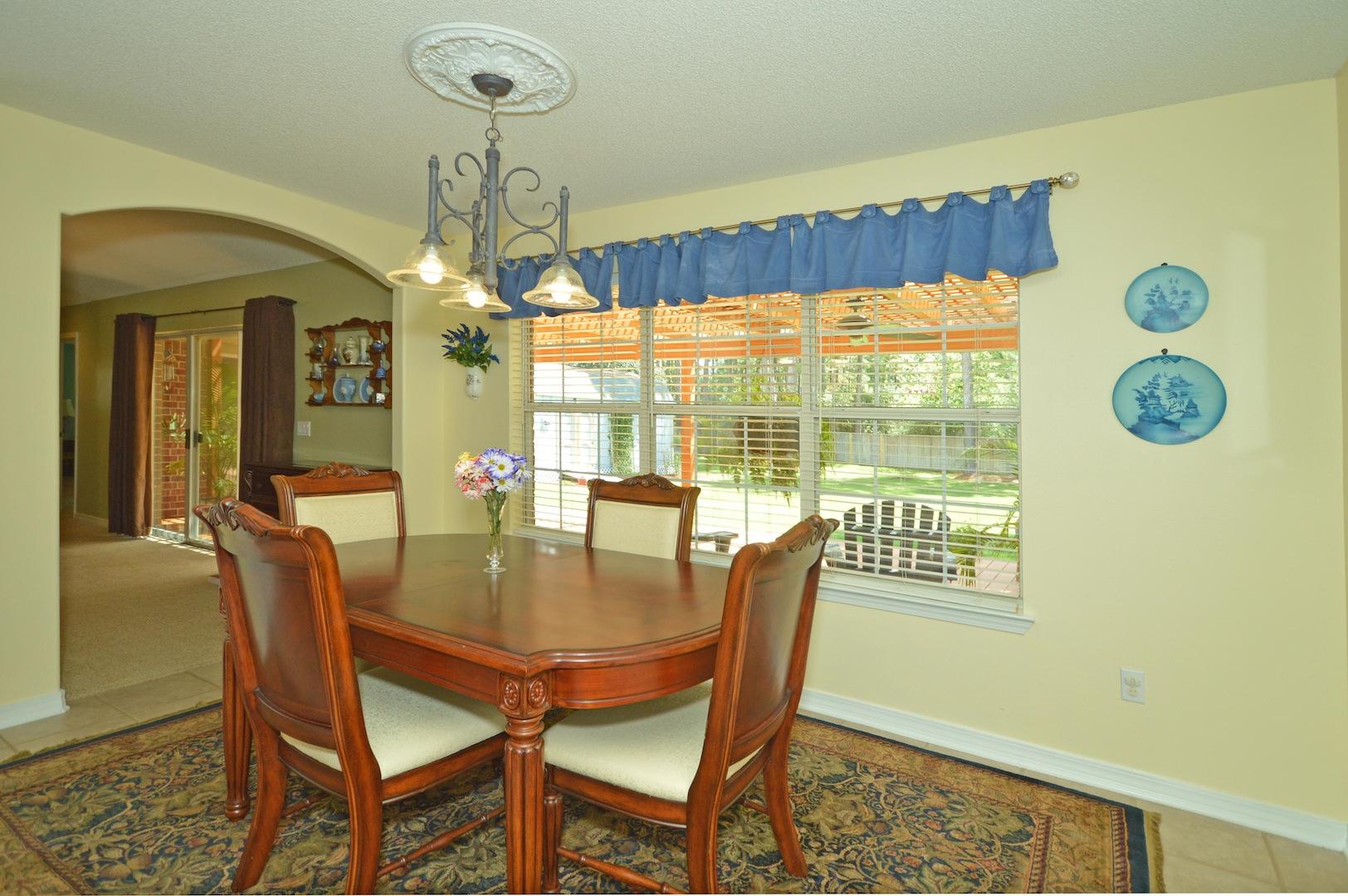 HOLLEY BY THE SEA - Residential