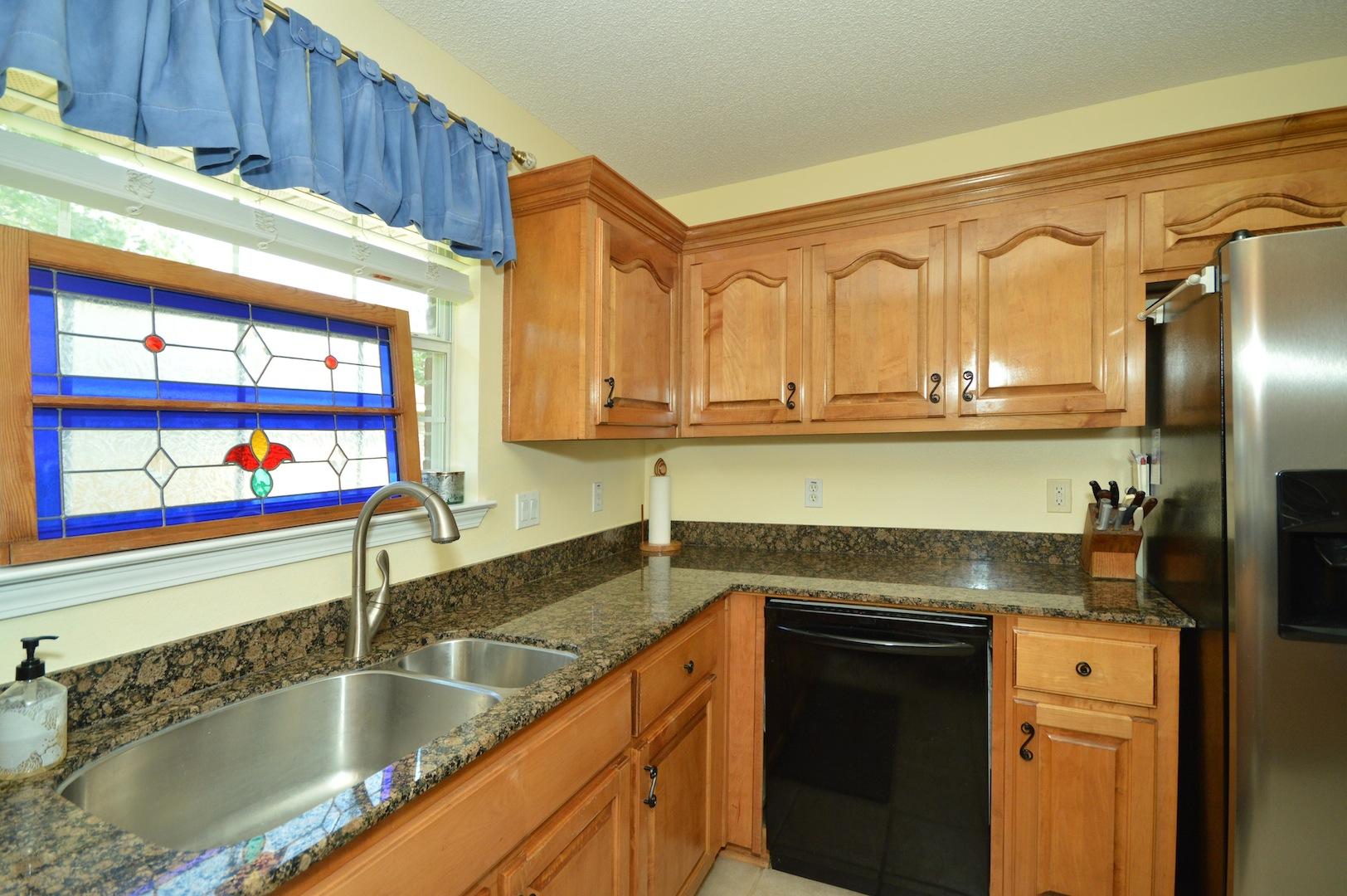 HOLLEY BY THE SEA - Residential