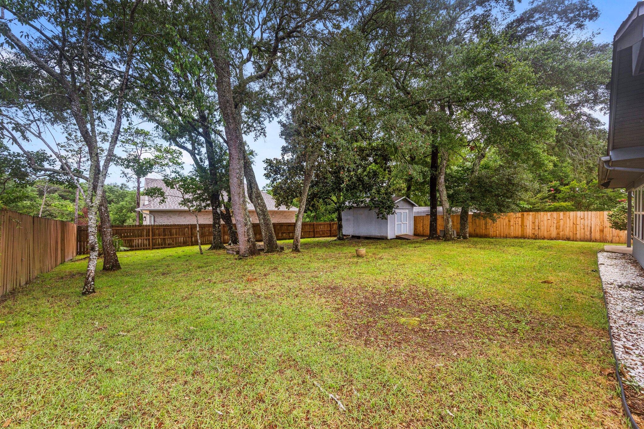 VALPARAISO PINECREST 5 - Residential