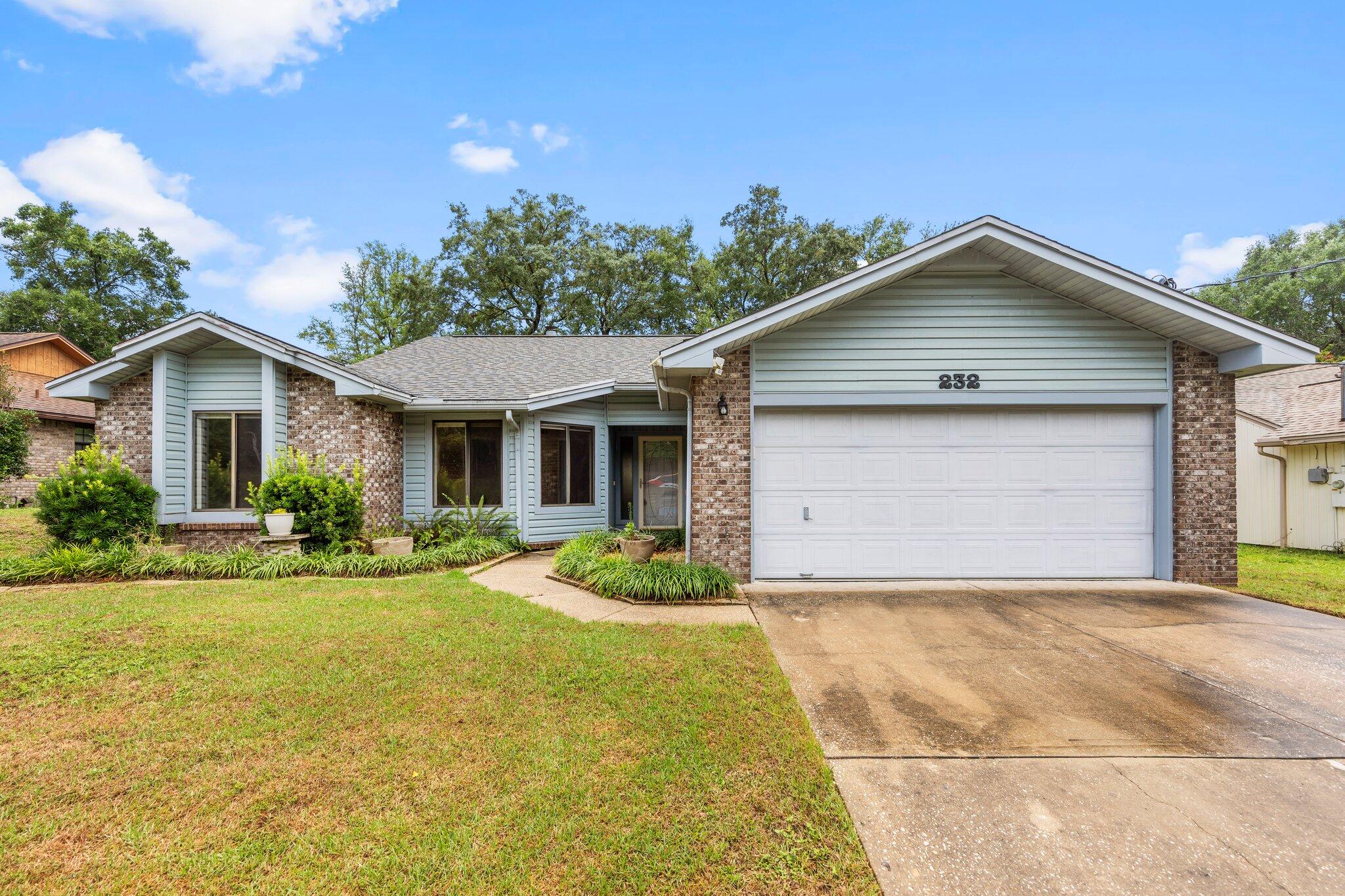 VALPARAISO PINECREST 5 - Residential