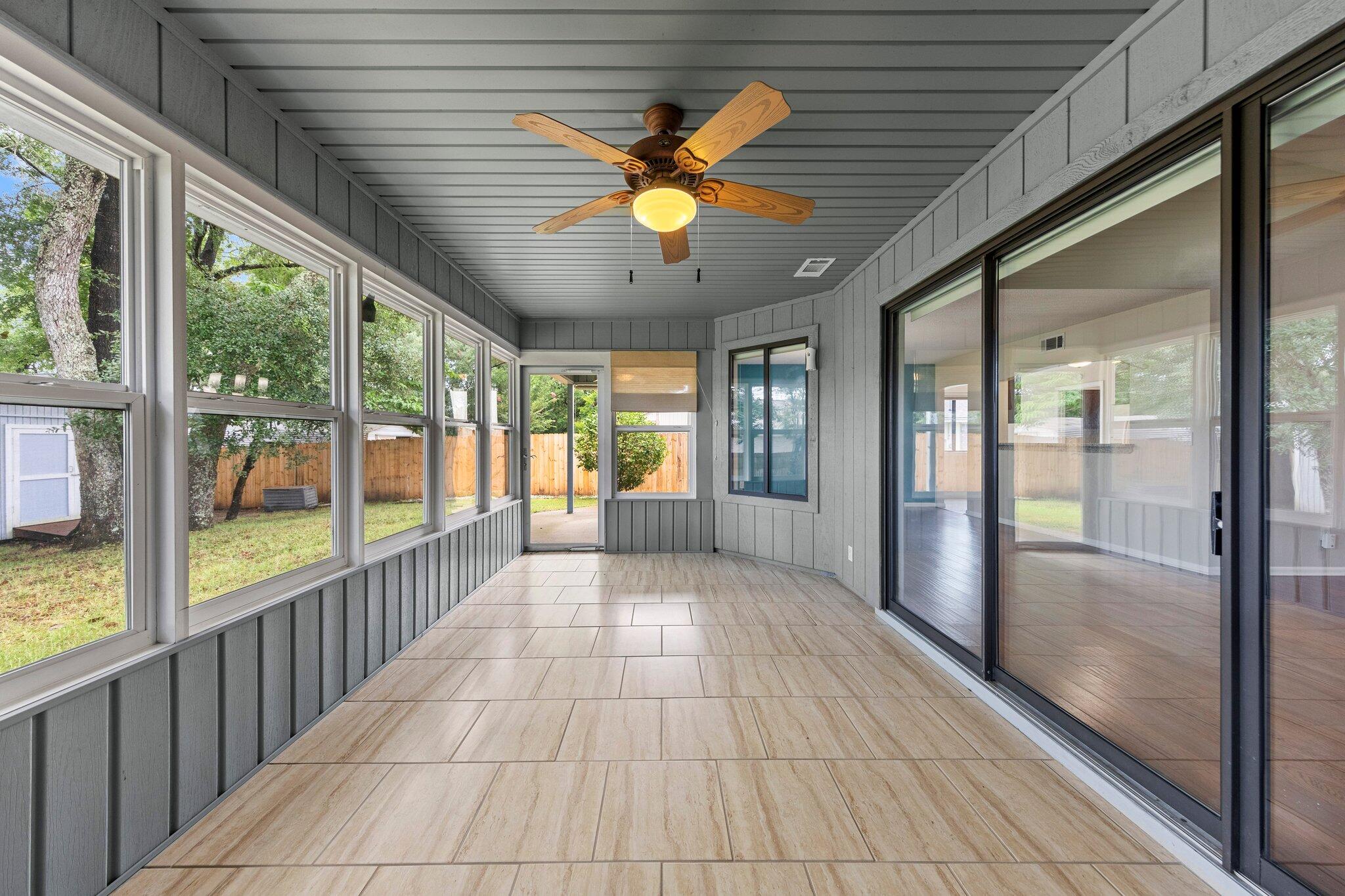 VALPARAISO PINECREST 5 - Residential