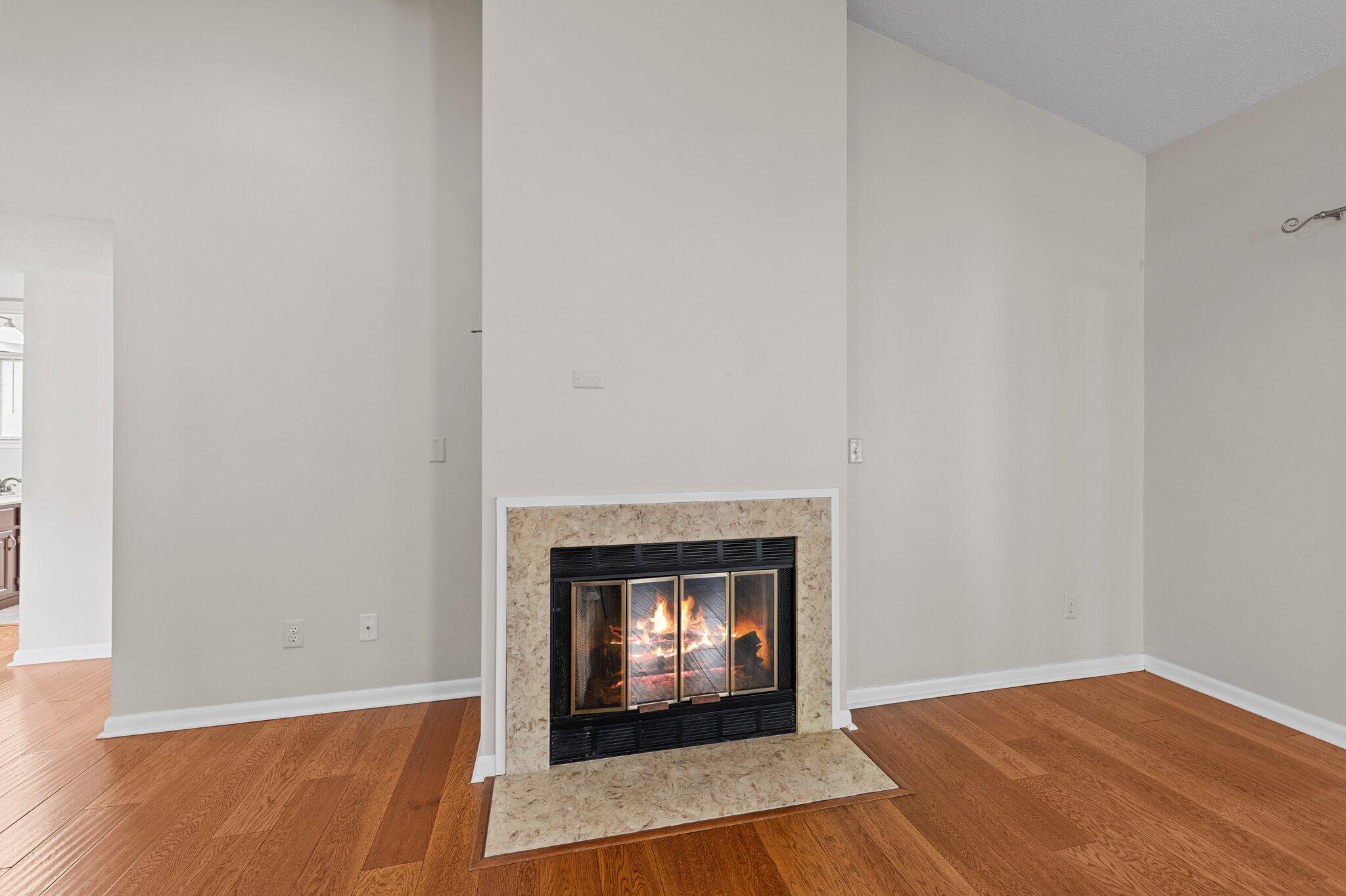 VALPARAISO PINECREST 5 - Residential