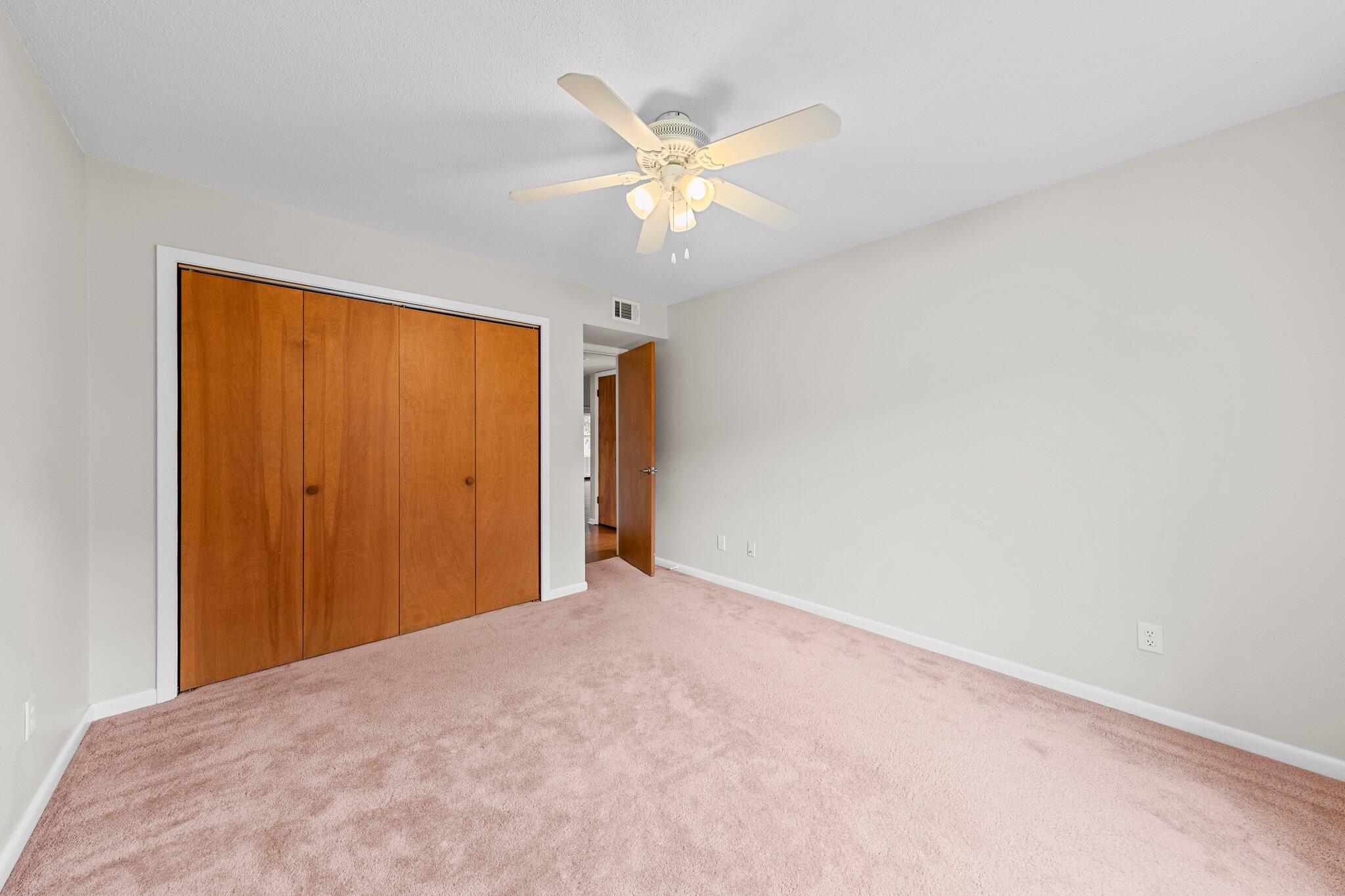 VALPARAISO PINECREST 5 - Residential