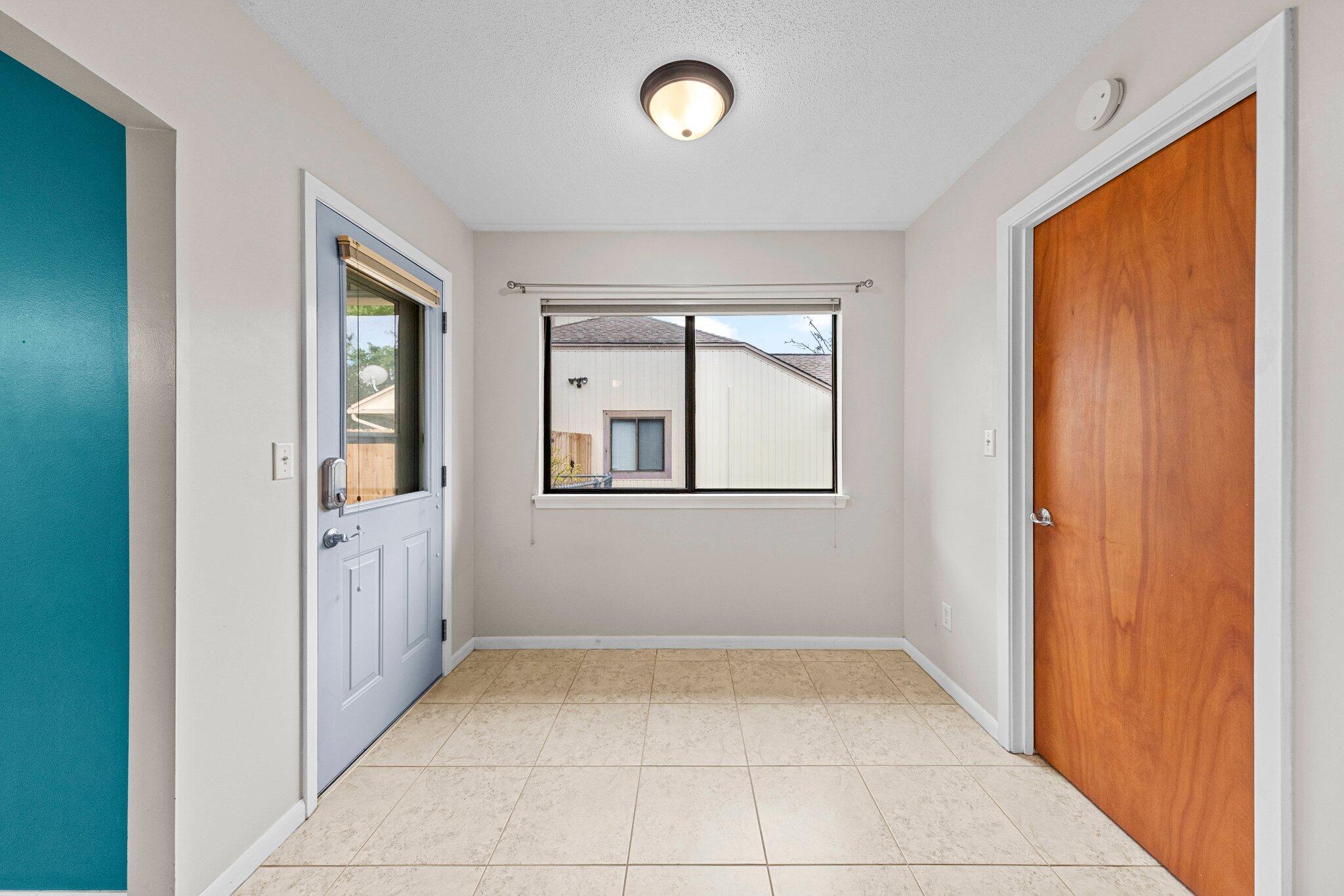 VALPARAISO PINECREST 5 - Residential