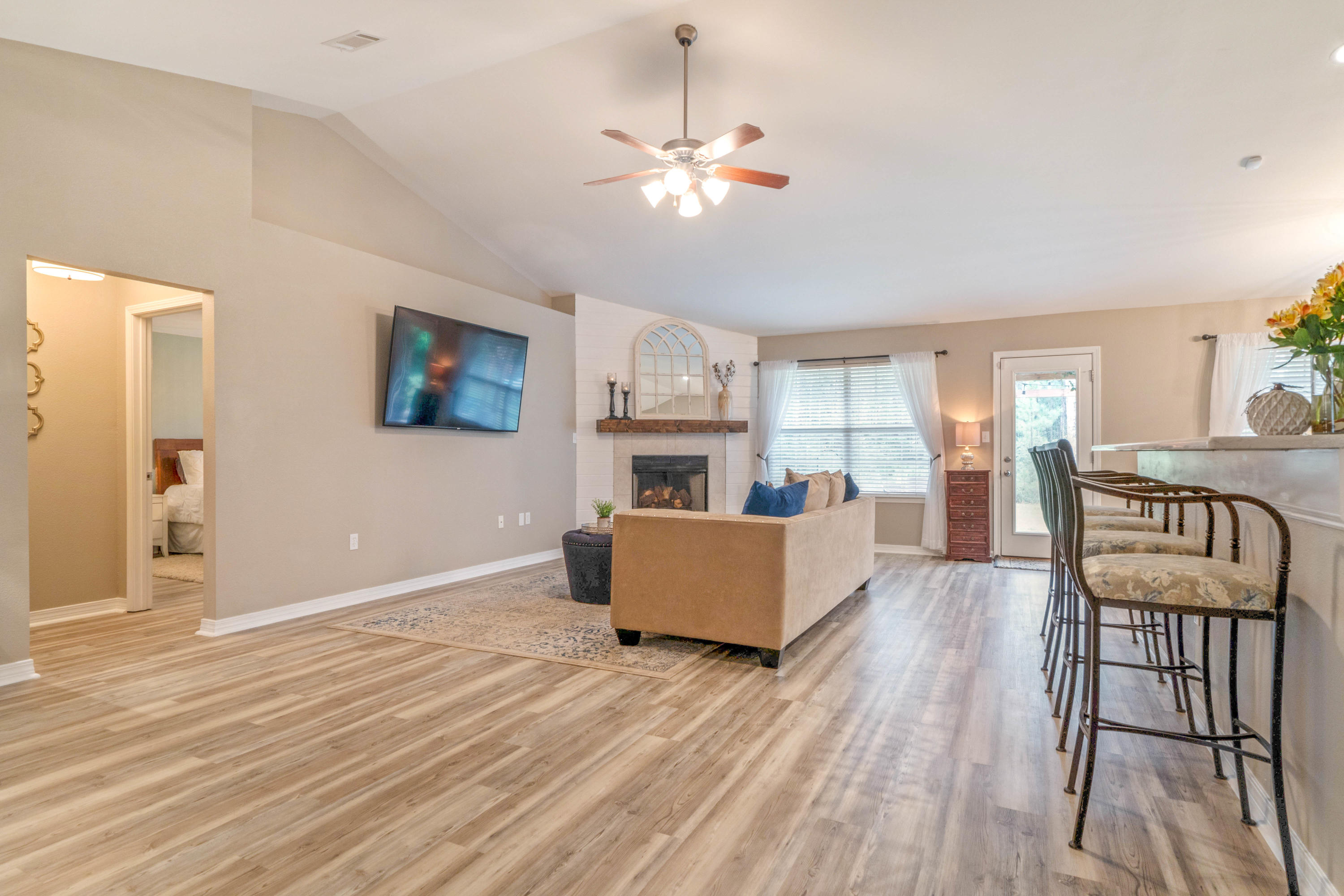 HOLLEY BY THE SEA - Residential